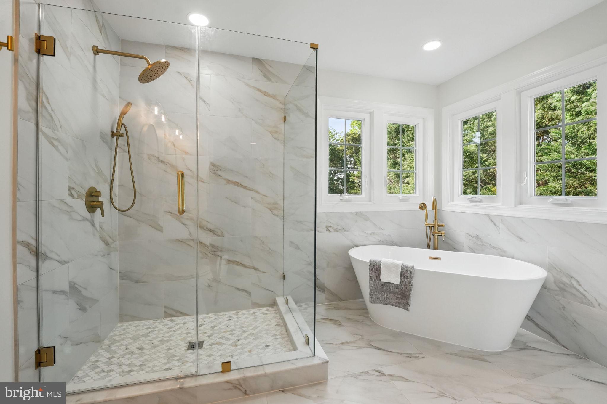 SOUTH RIDING - Residential