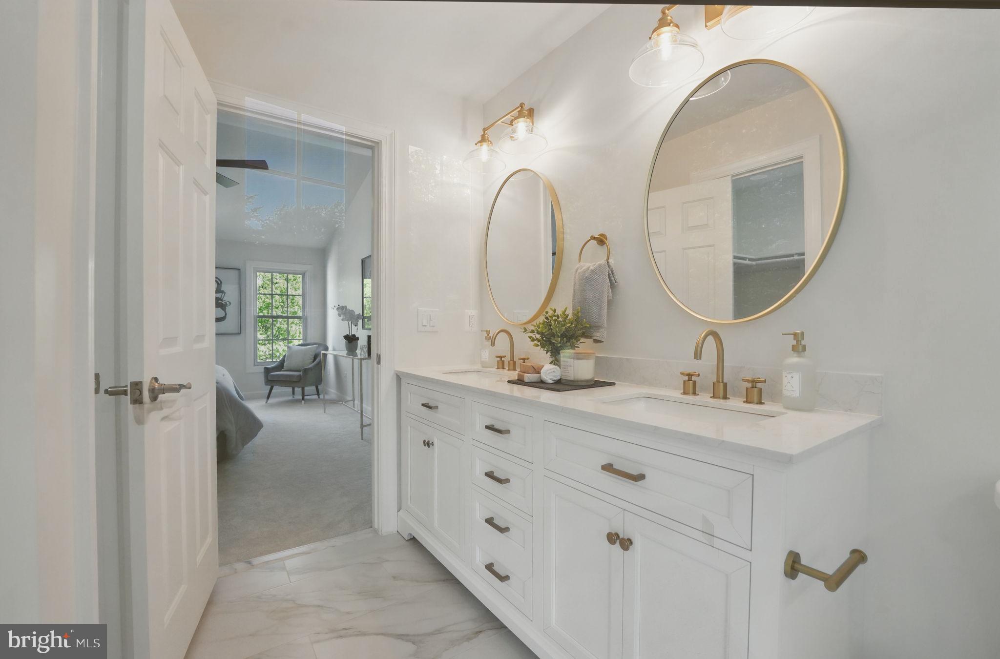 SOUTH RIDING - Residential