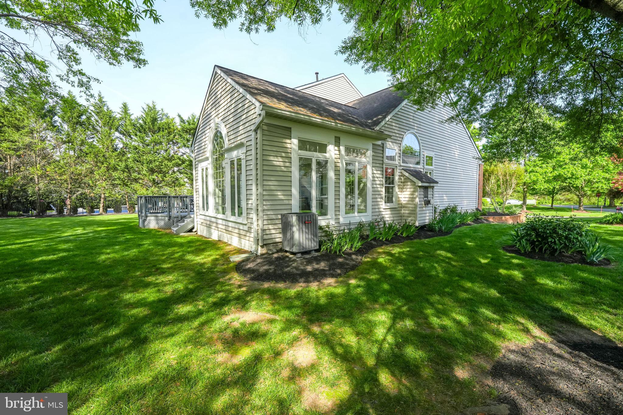 SOUTH RIDING - Residential