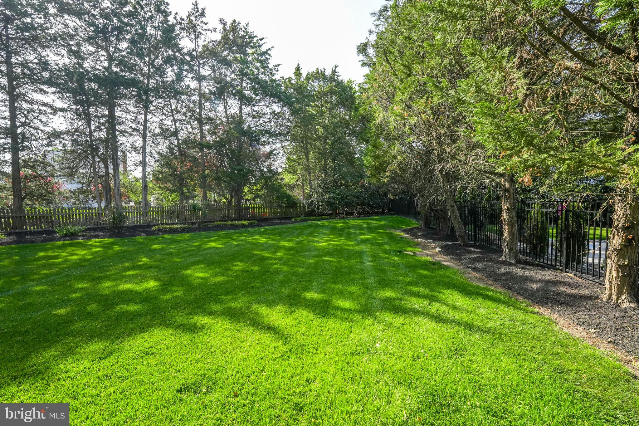 SOUTH RIDING - Residential