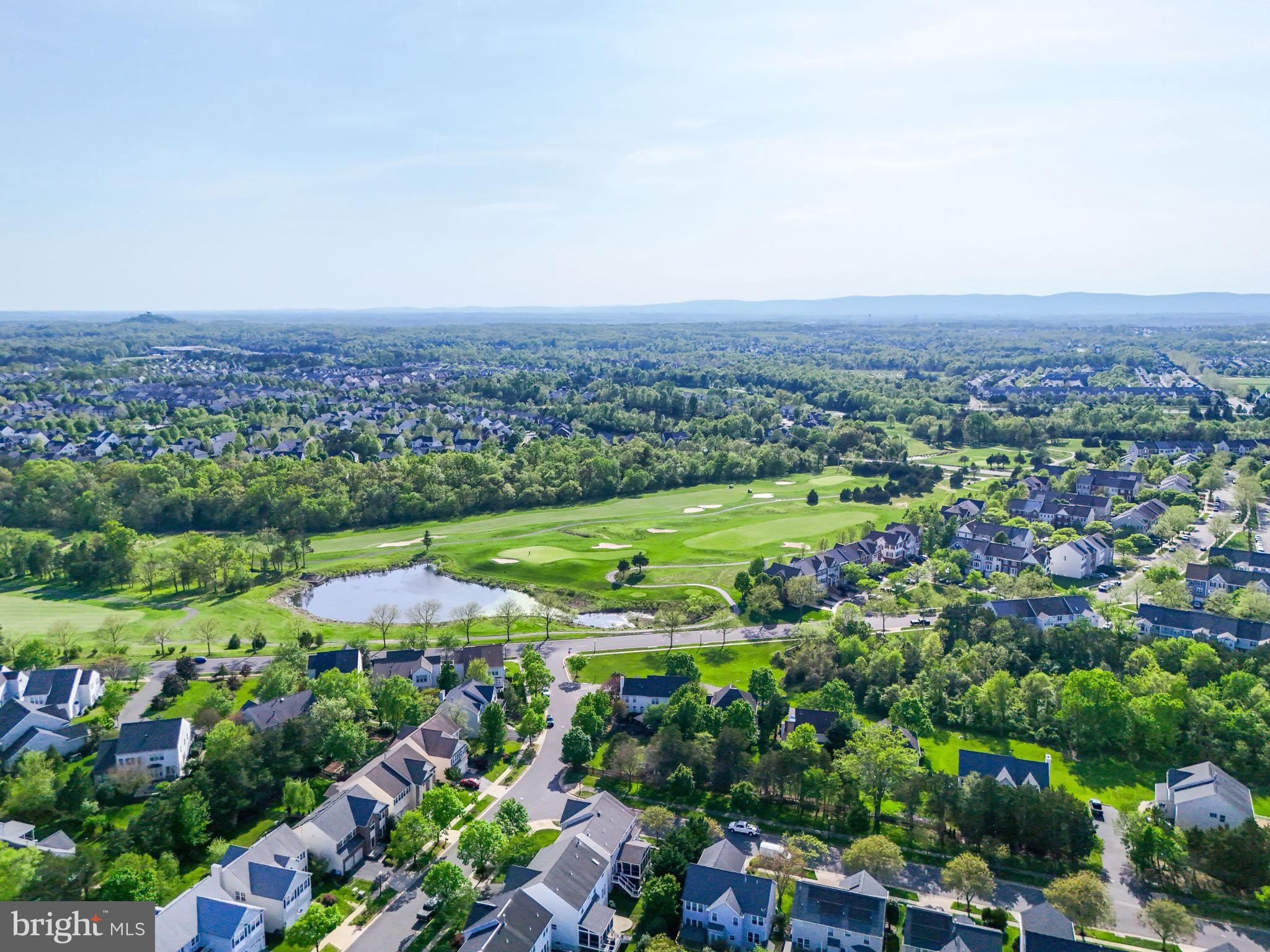 SOUTH RIDING - Residential