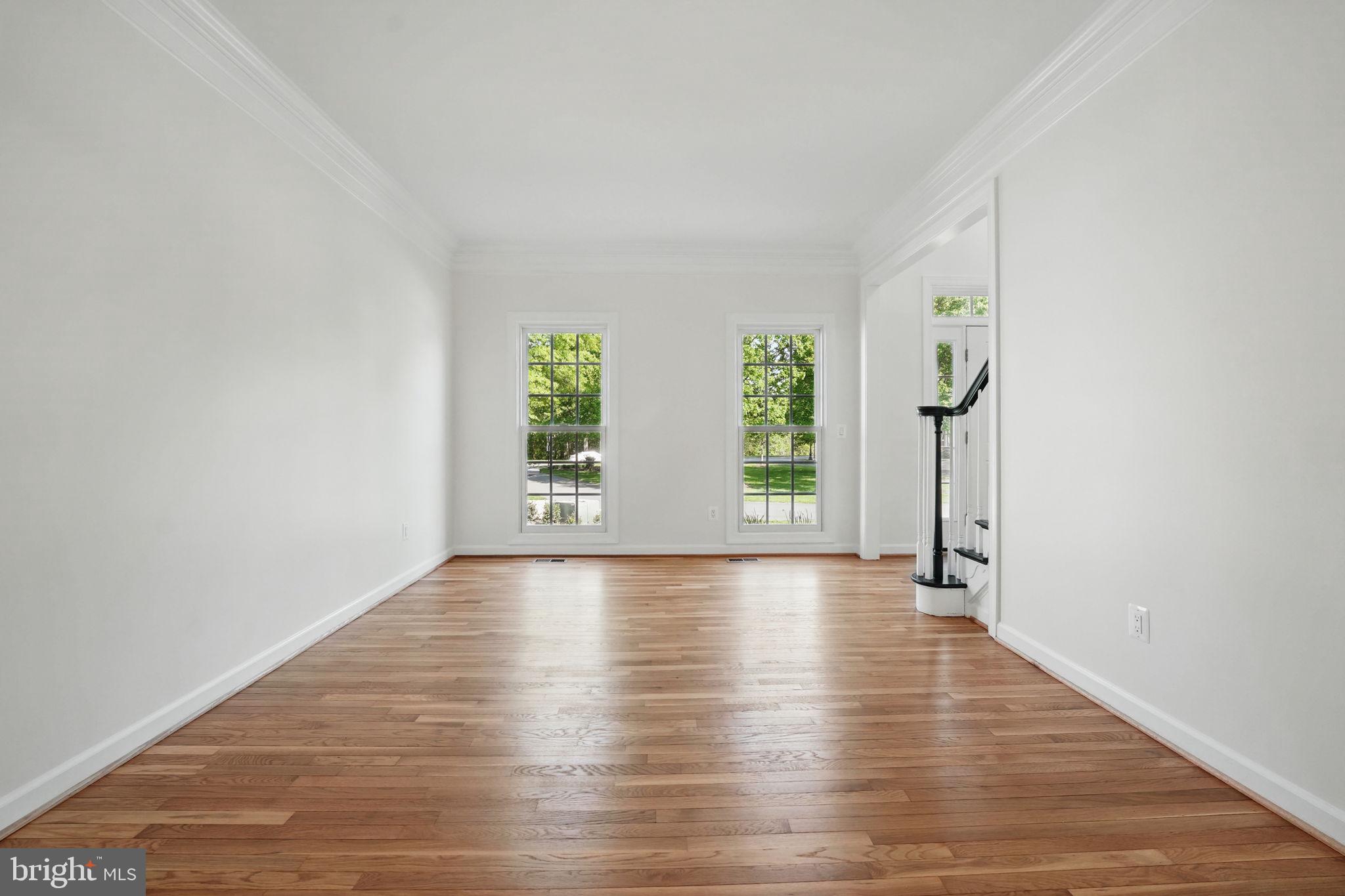 SOUTH RIDING - Residential