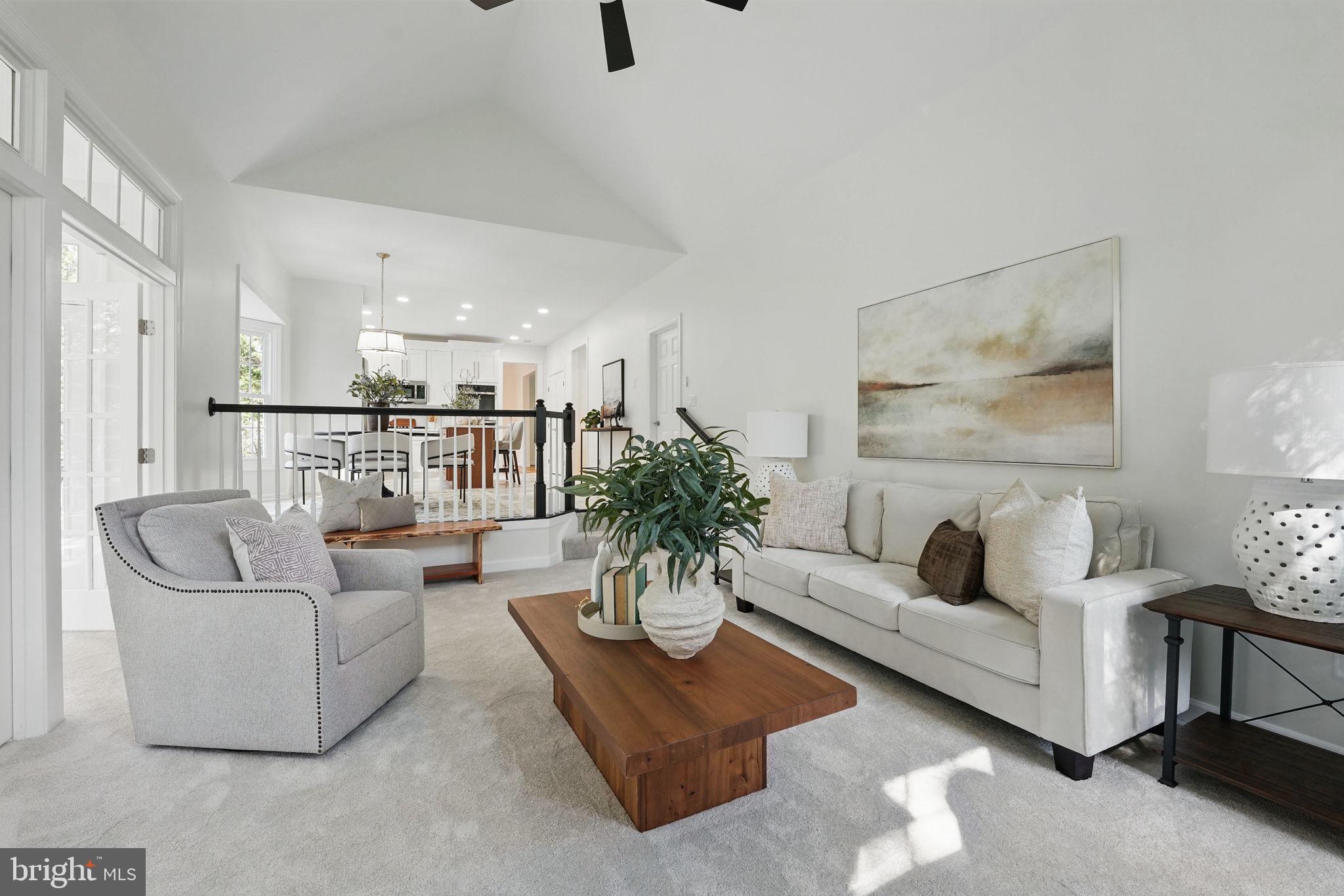 SOUTH RIDING - Residential