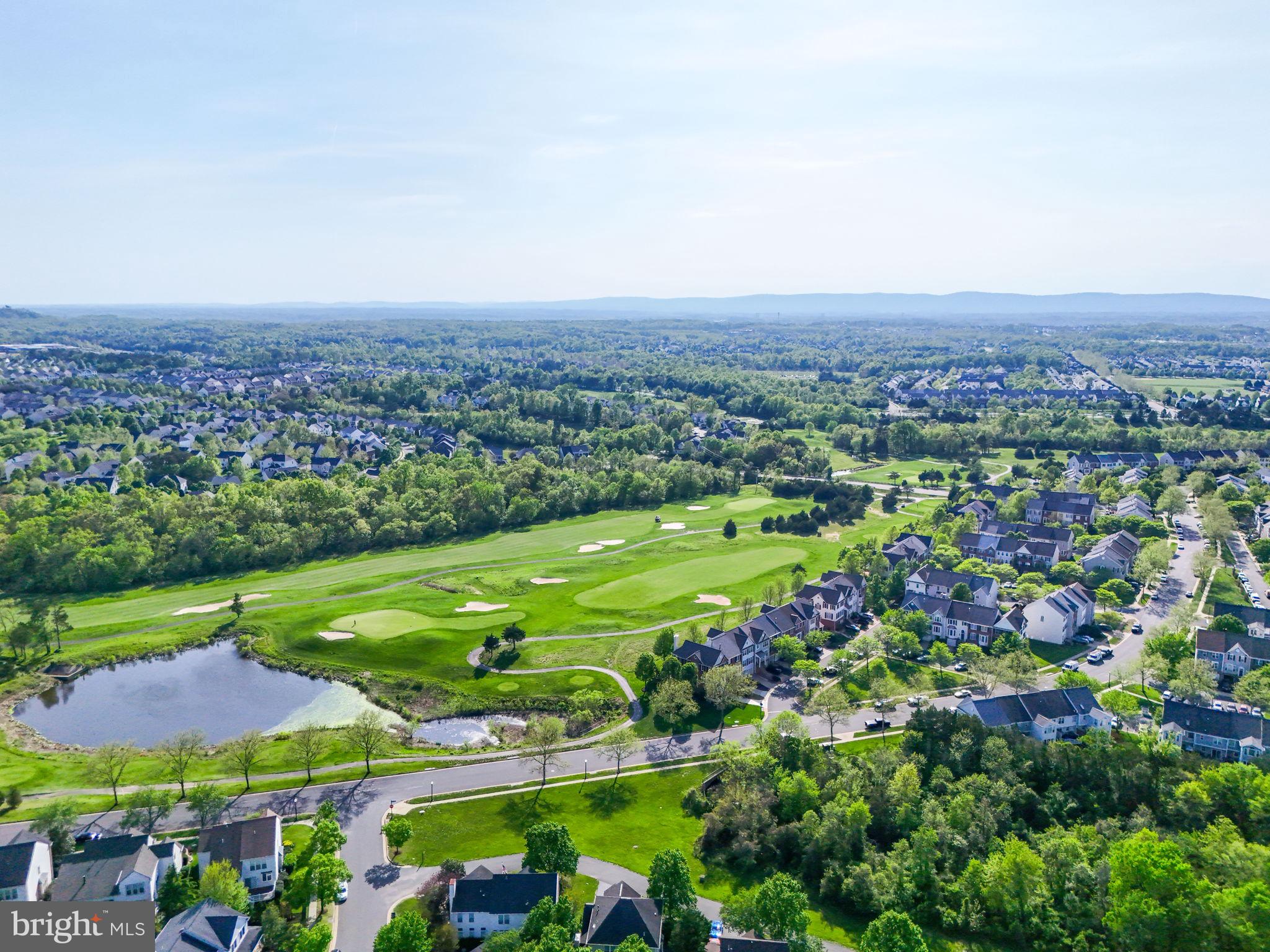 SOUTH RIDING - Residential