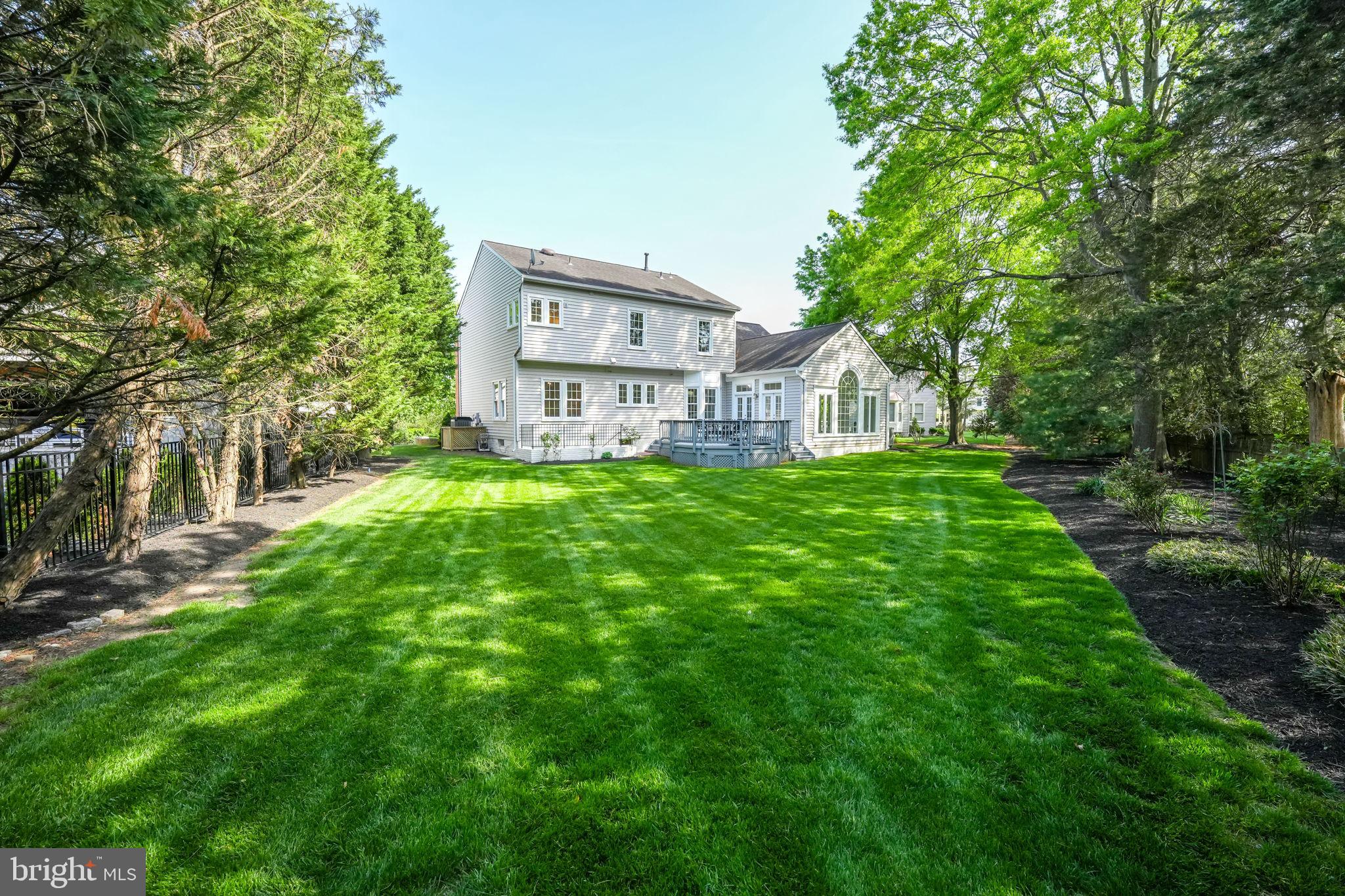 SOUTH RIDING - Residential