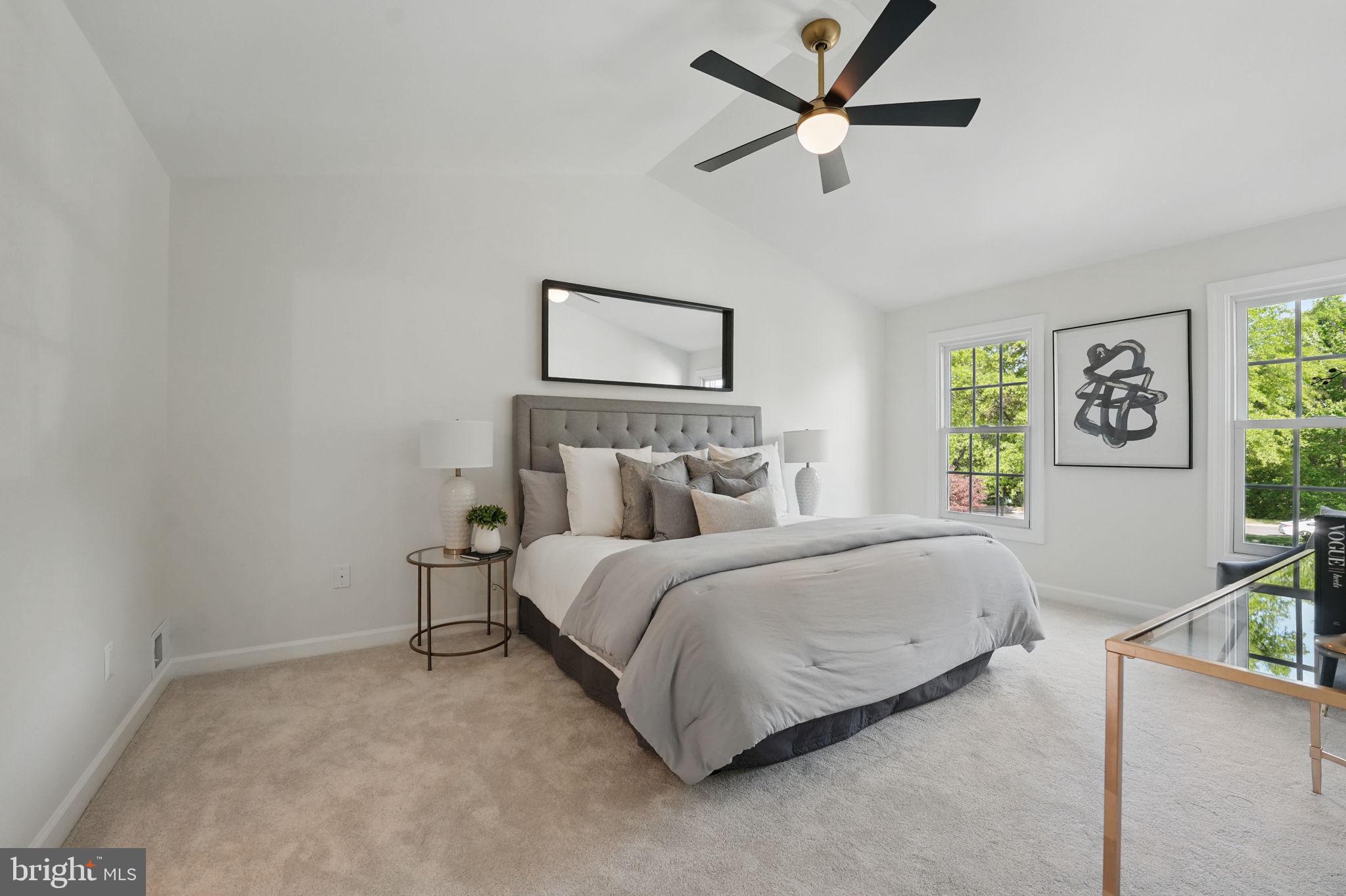 SOUTH RIDING - Residential