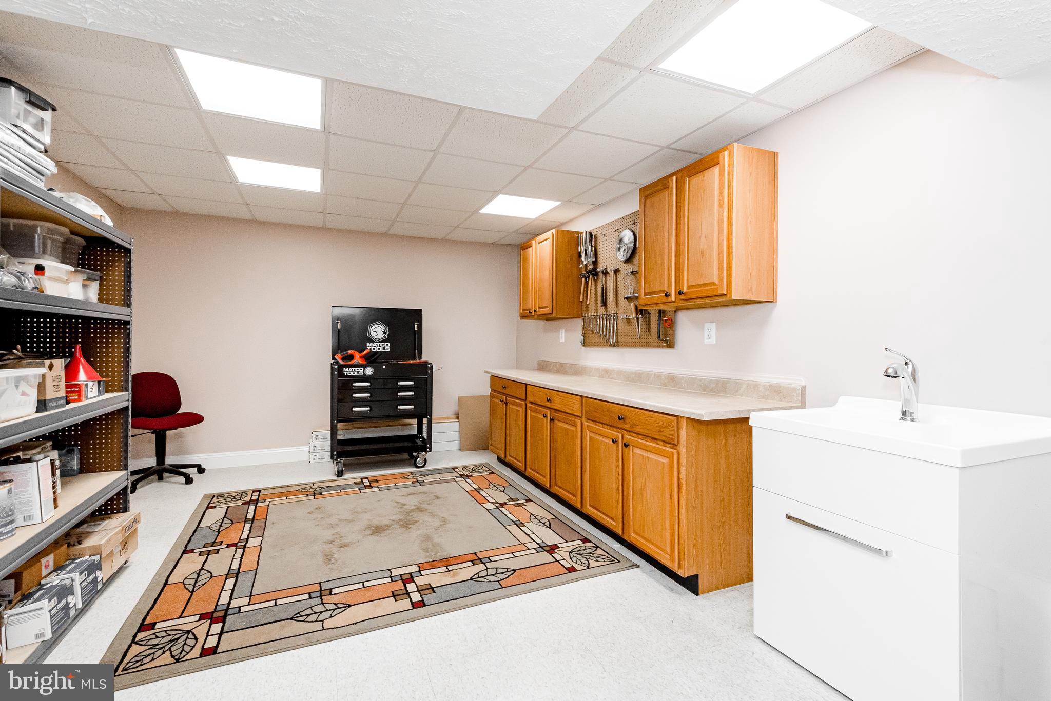 ASHBROOK - Residential