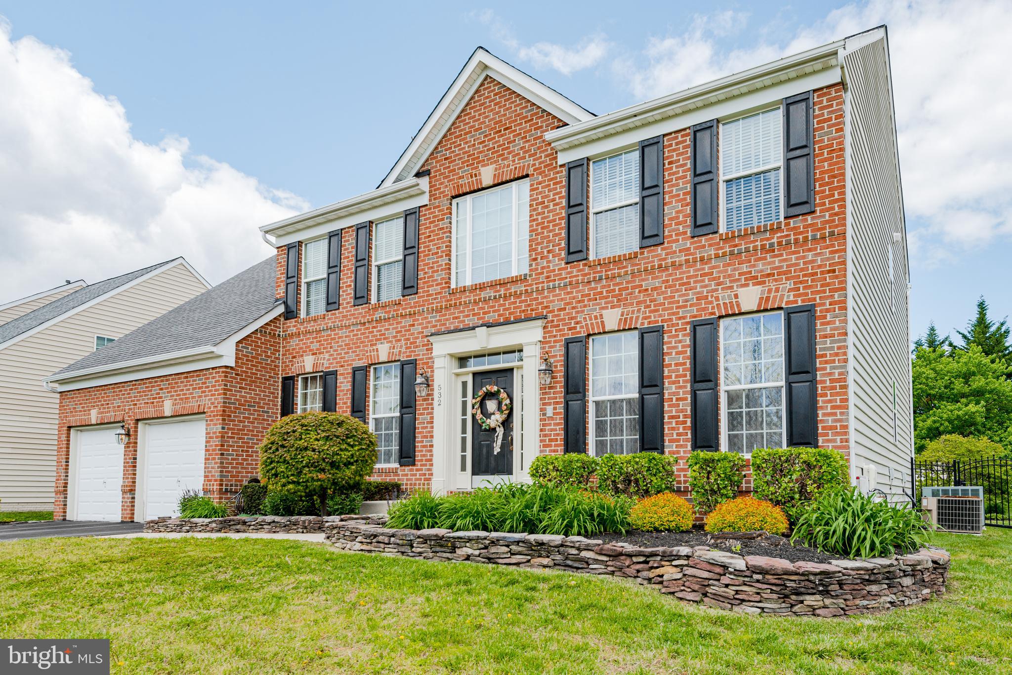 ASHBROOK - Residential