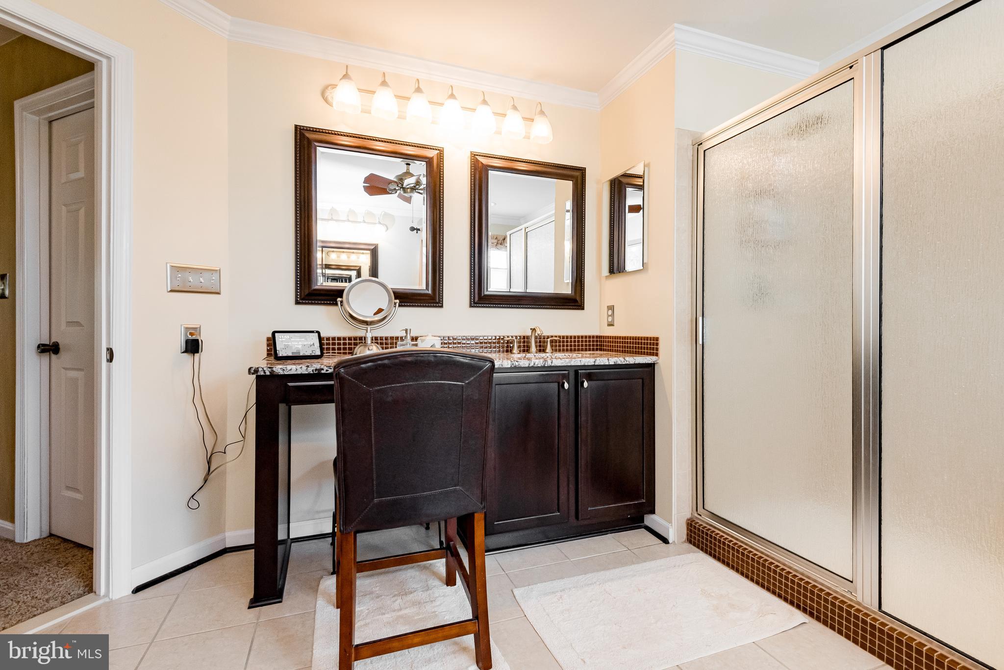 ASHBROOK - Residential