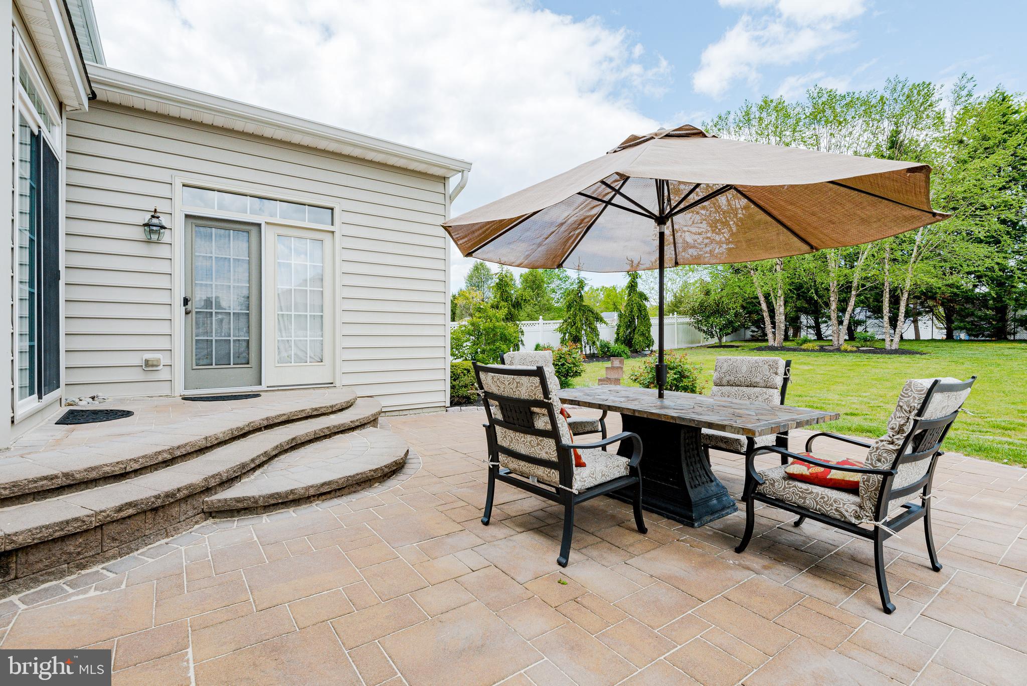 ASHBROOK - Residential