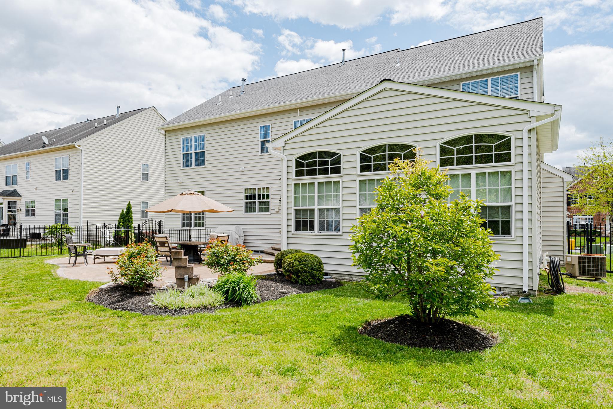 ASHBROOK - Residential