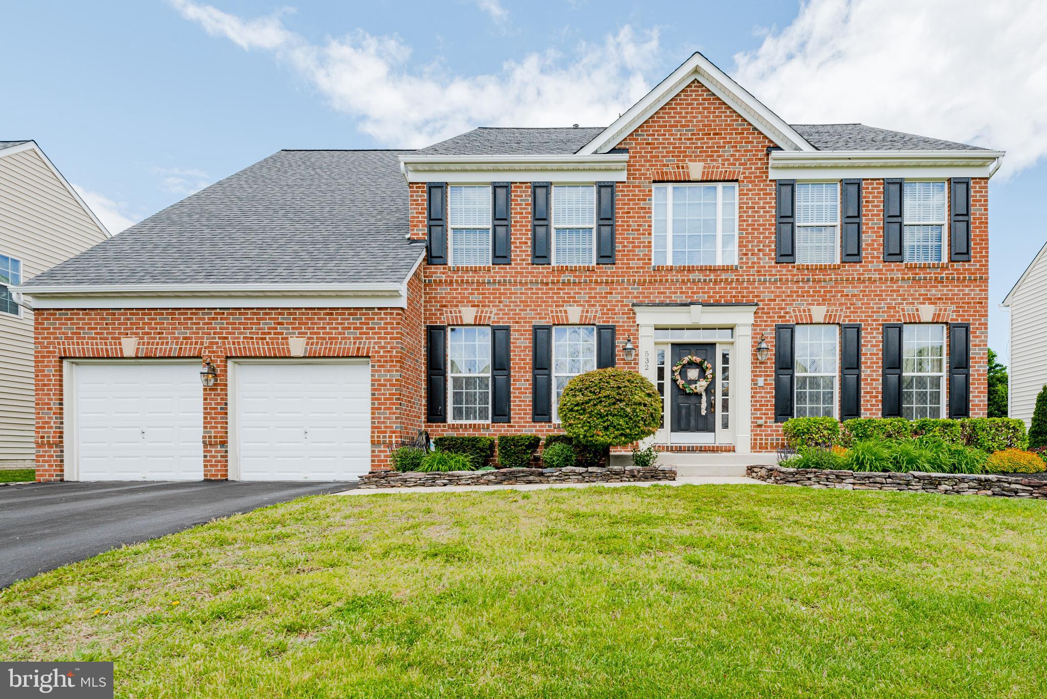 ASHBROOK - Residential