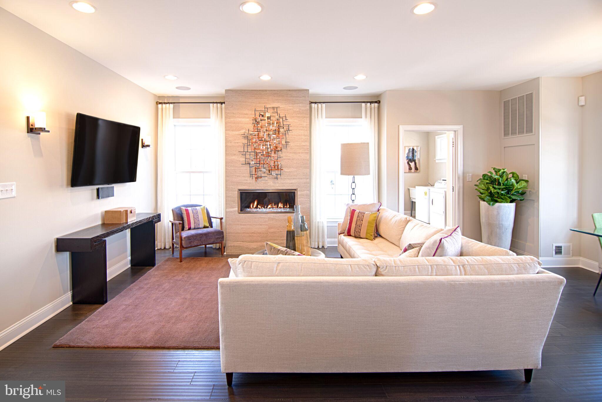 TOWN OF WHITEHALL - Residential