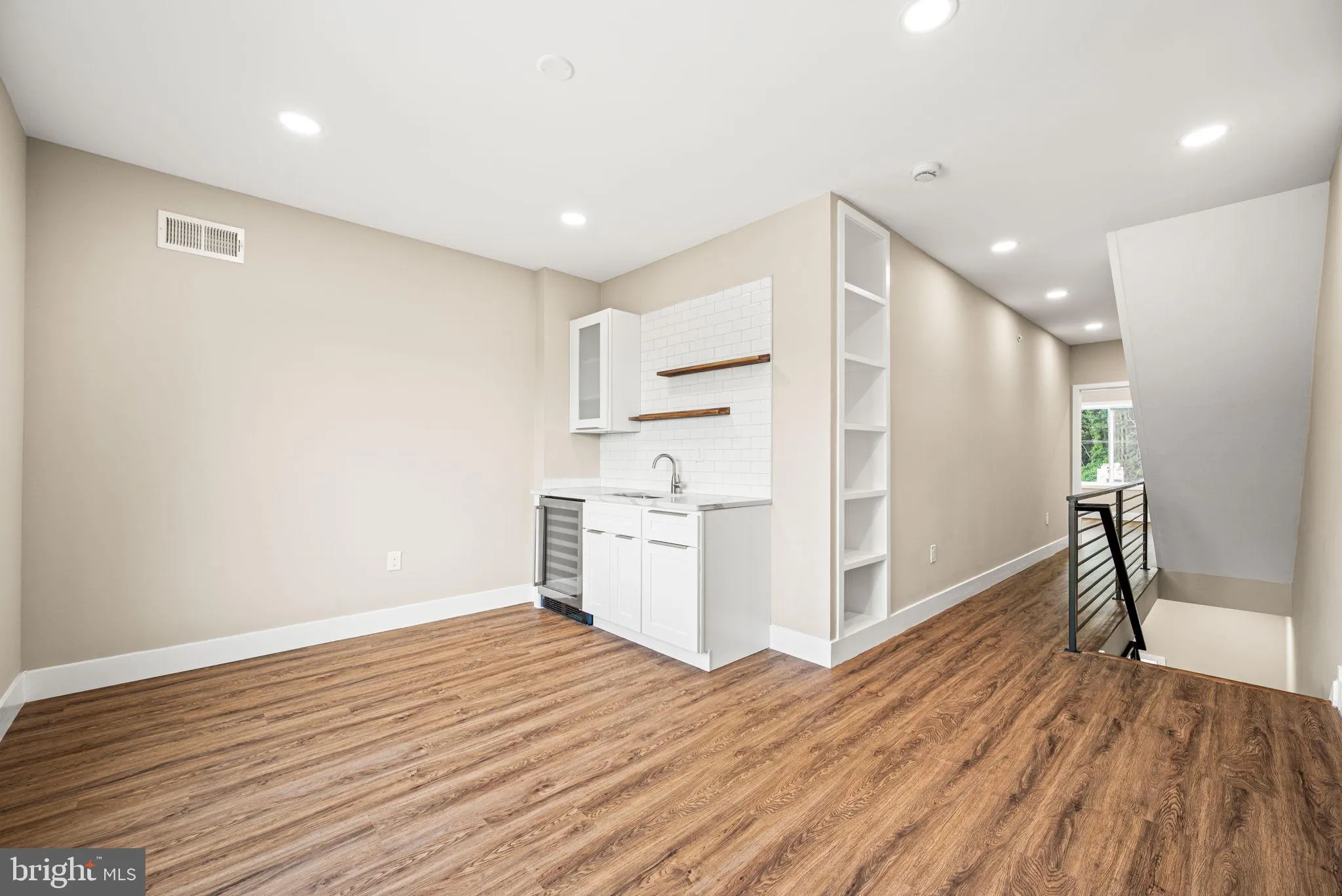 Philadelphia, Pennsylvania 19138, United States, 3 Bedrooms Bedrooms, ,2 BathroomsBathrooms,Residential,Active,191473