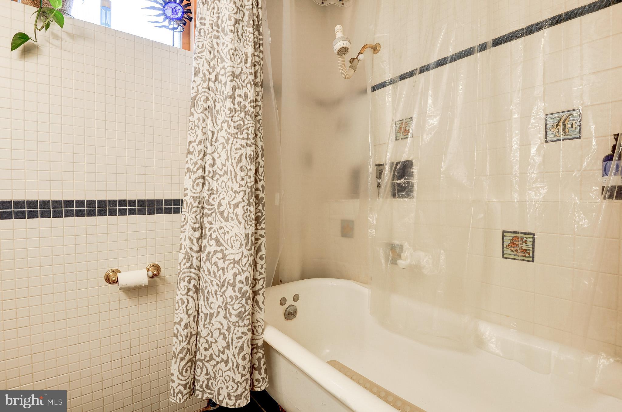 EASTPORT - Residential