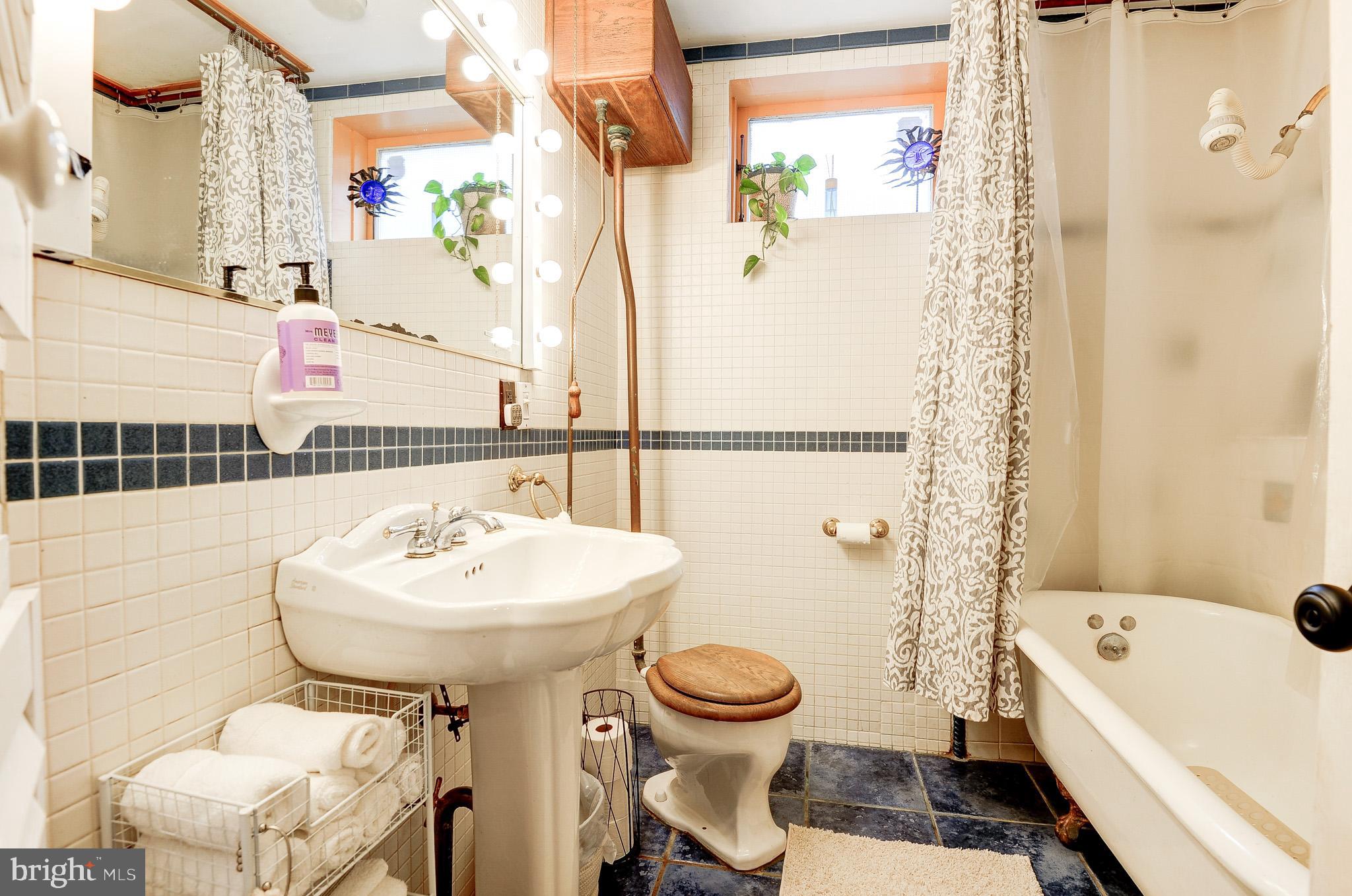 EASTPORT - Residential