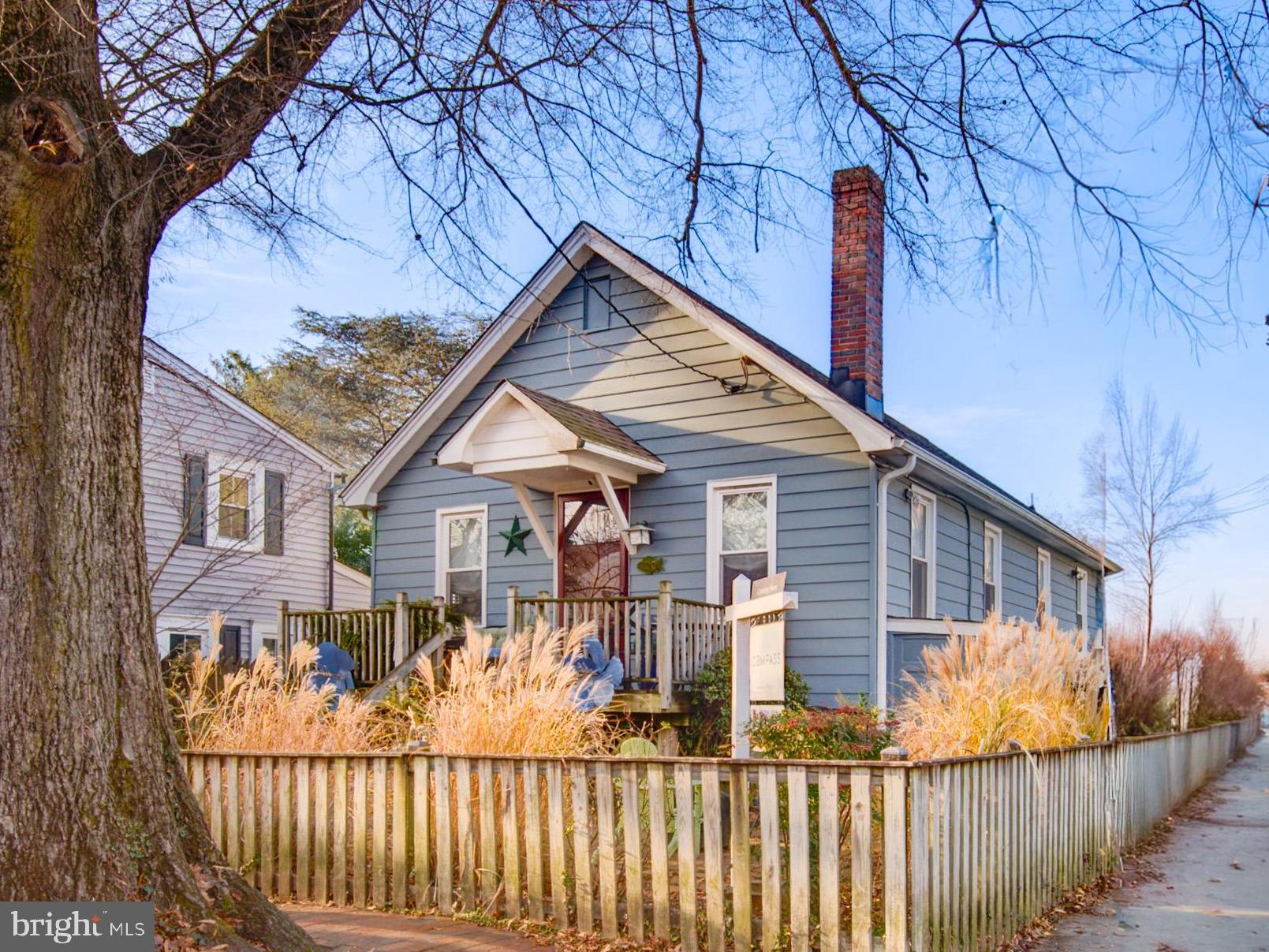 200 CHESAPEAKE AVENUE