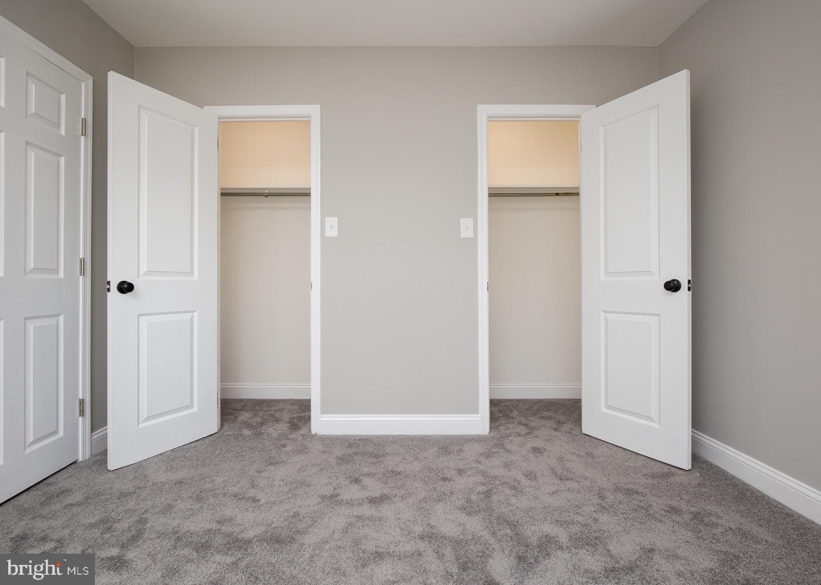 WILLOW GROVE - Residential