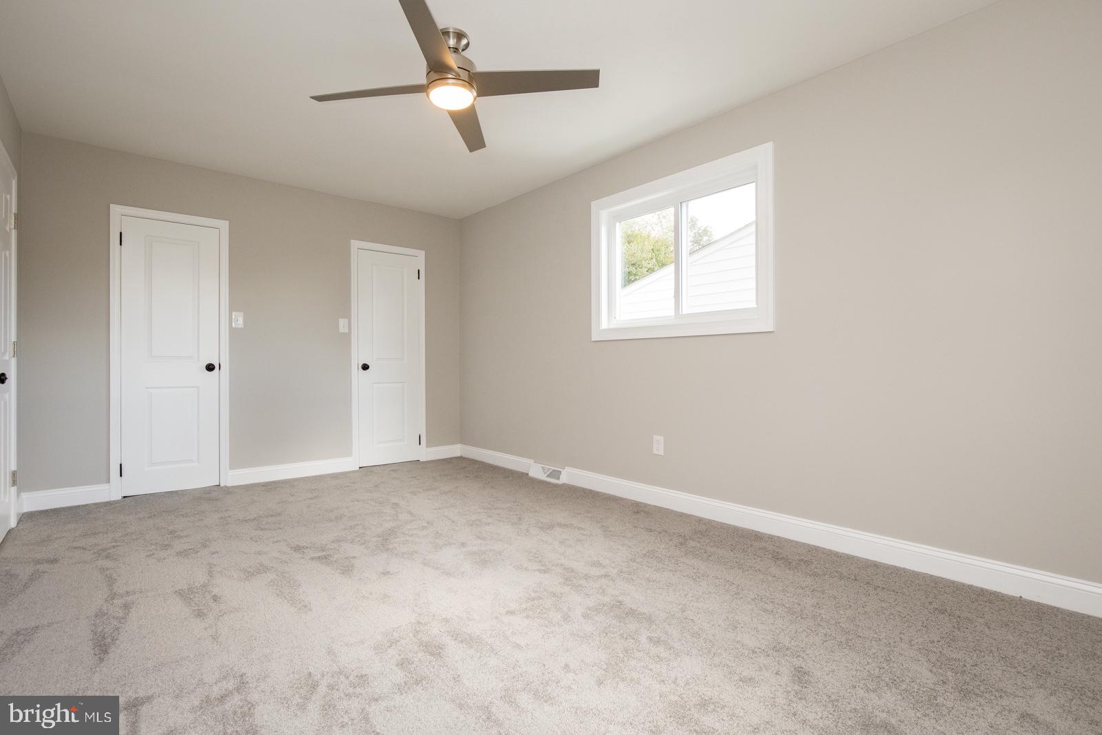 WILLOW GROVE - Residential