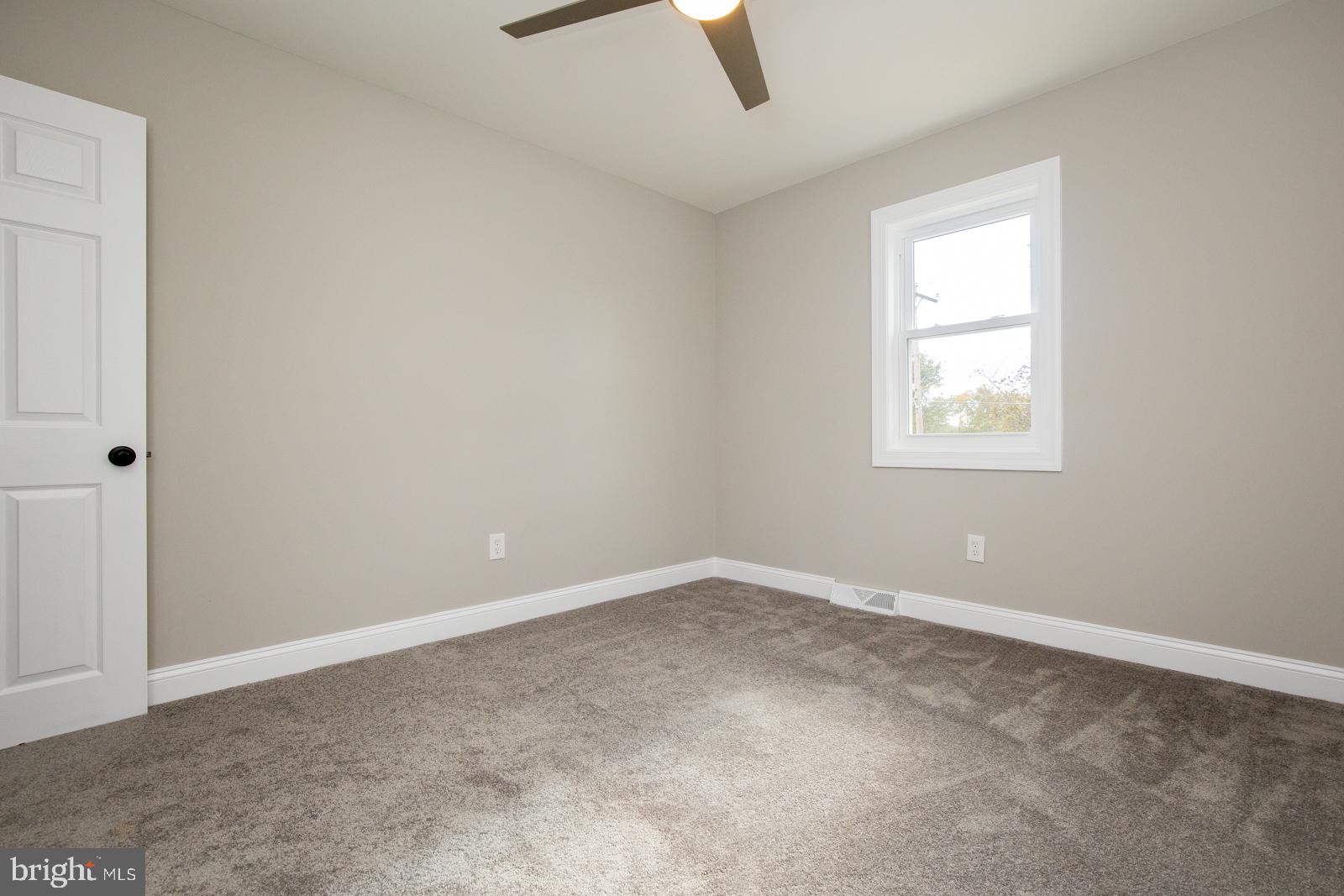 WILLOW GROVE - Residential