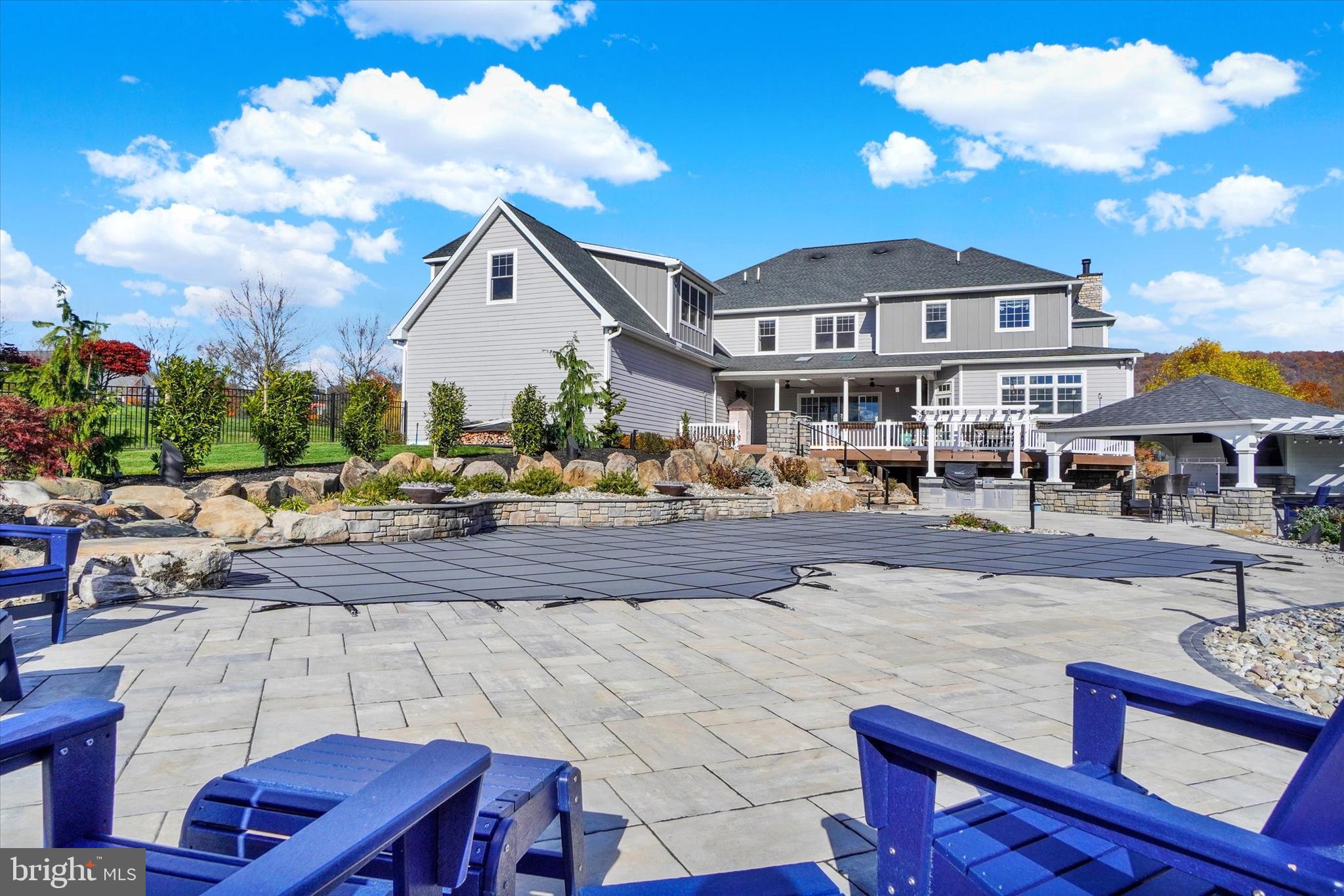 SAGE CREST - Residential