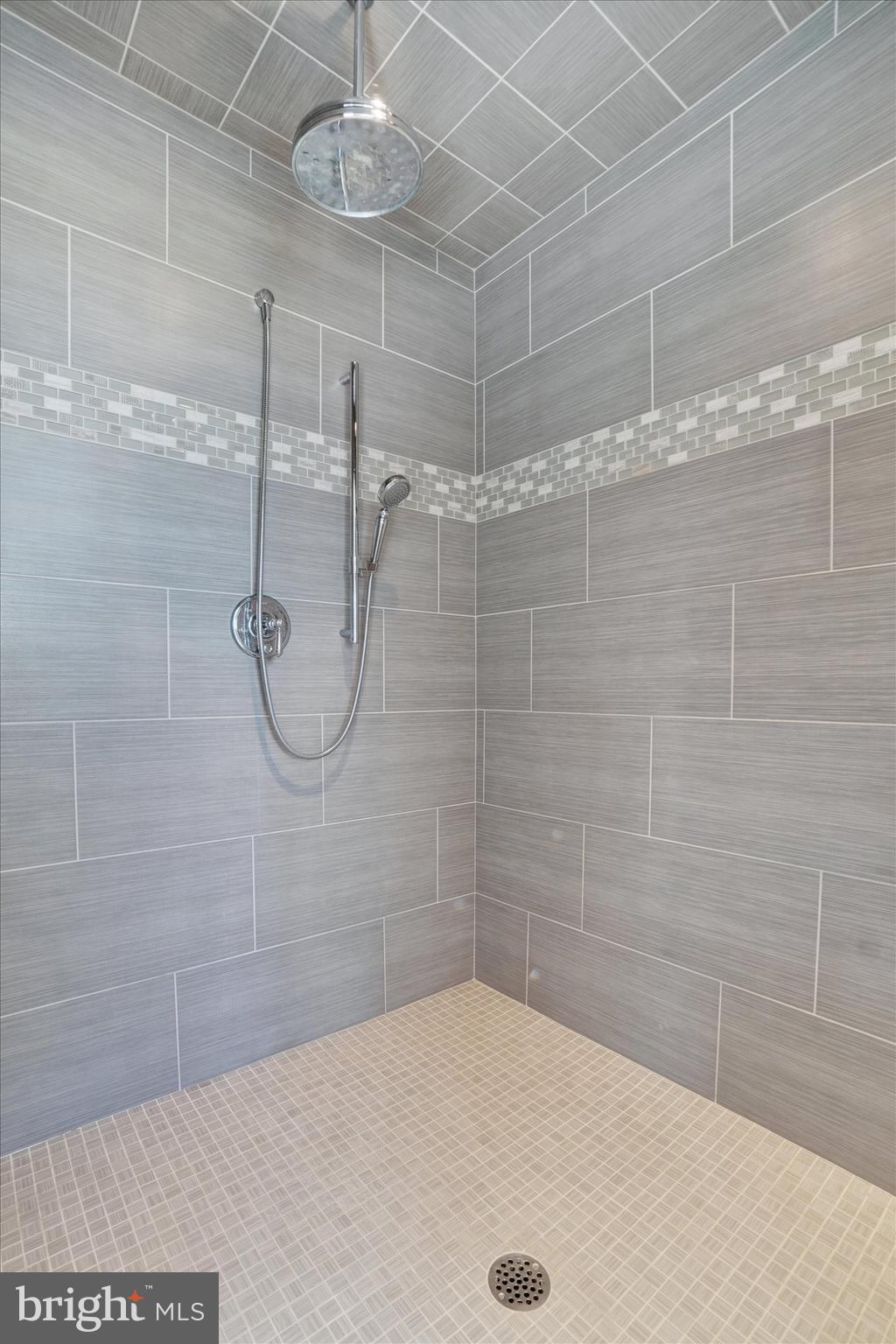 SAGE CREST - Residential