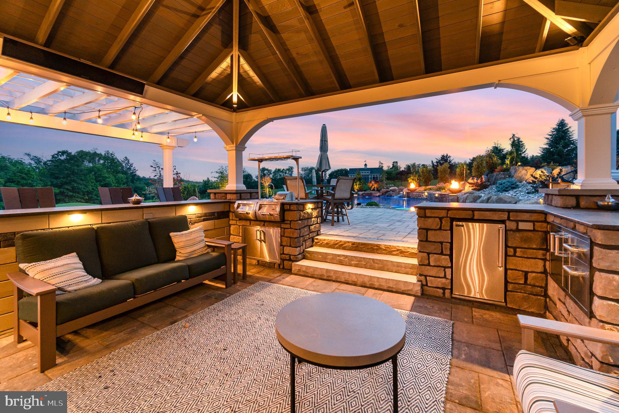 SAGE CREST - Residential