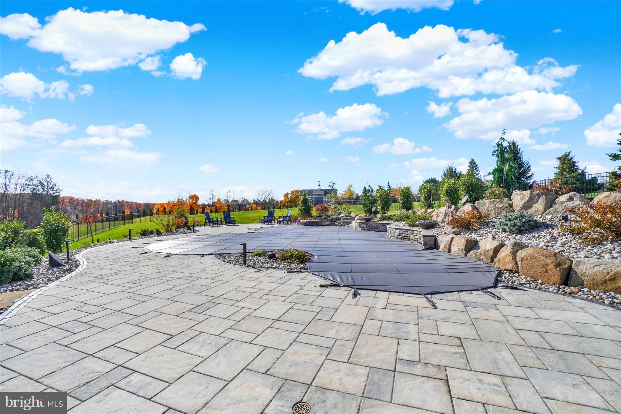 SAGE CREST - Residential