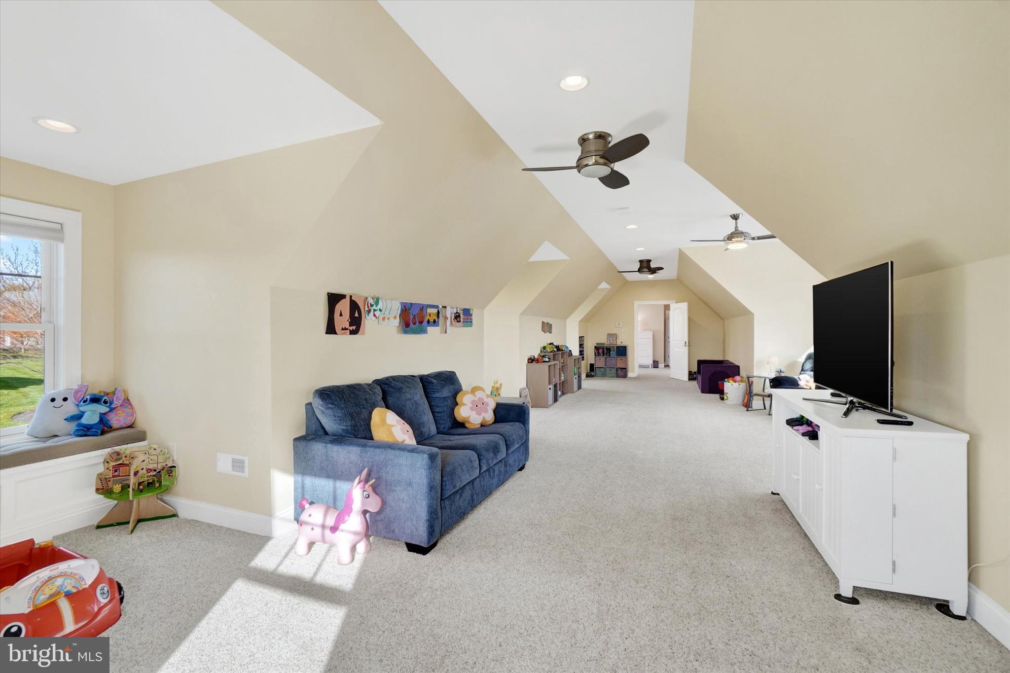 SAGE CREST - Residential