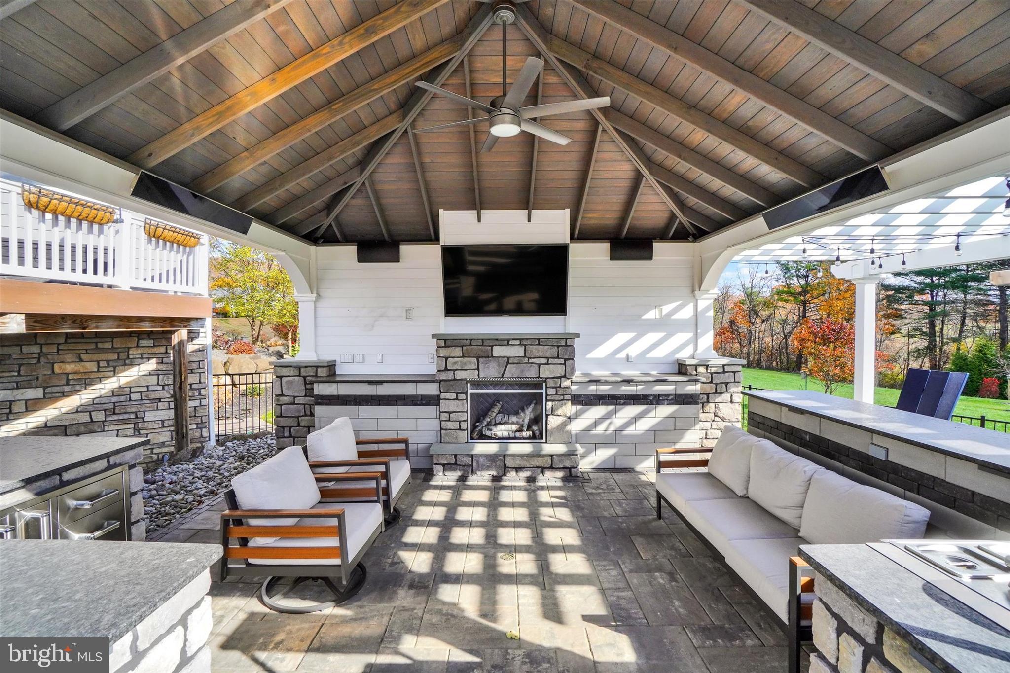 SAGE CREST - Residential