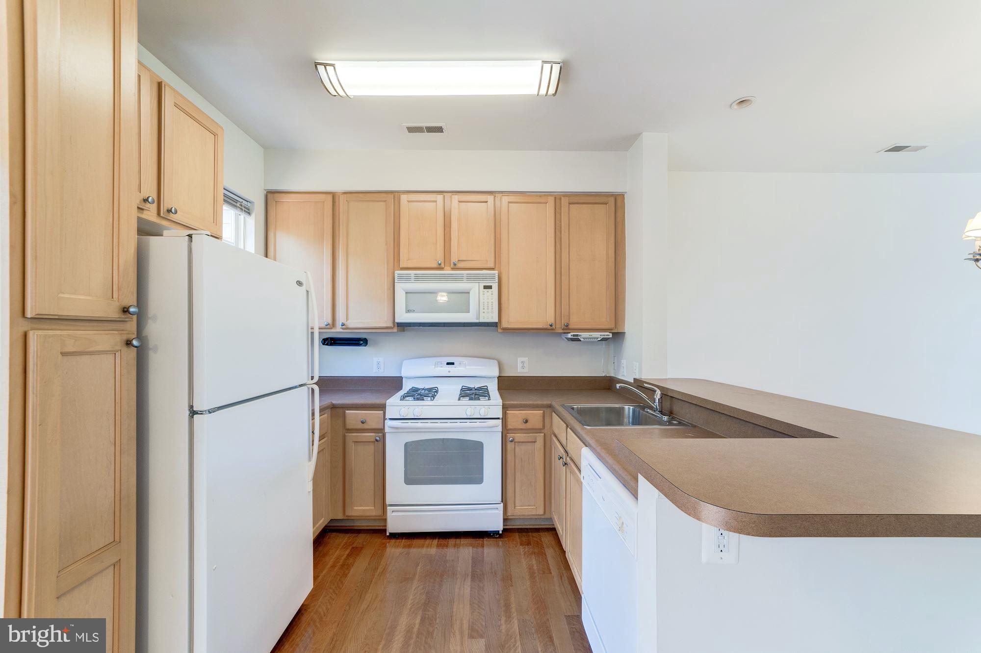 PARKSIDE AT DULLES - Residential Lease