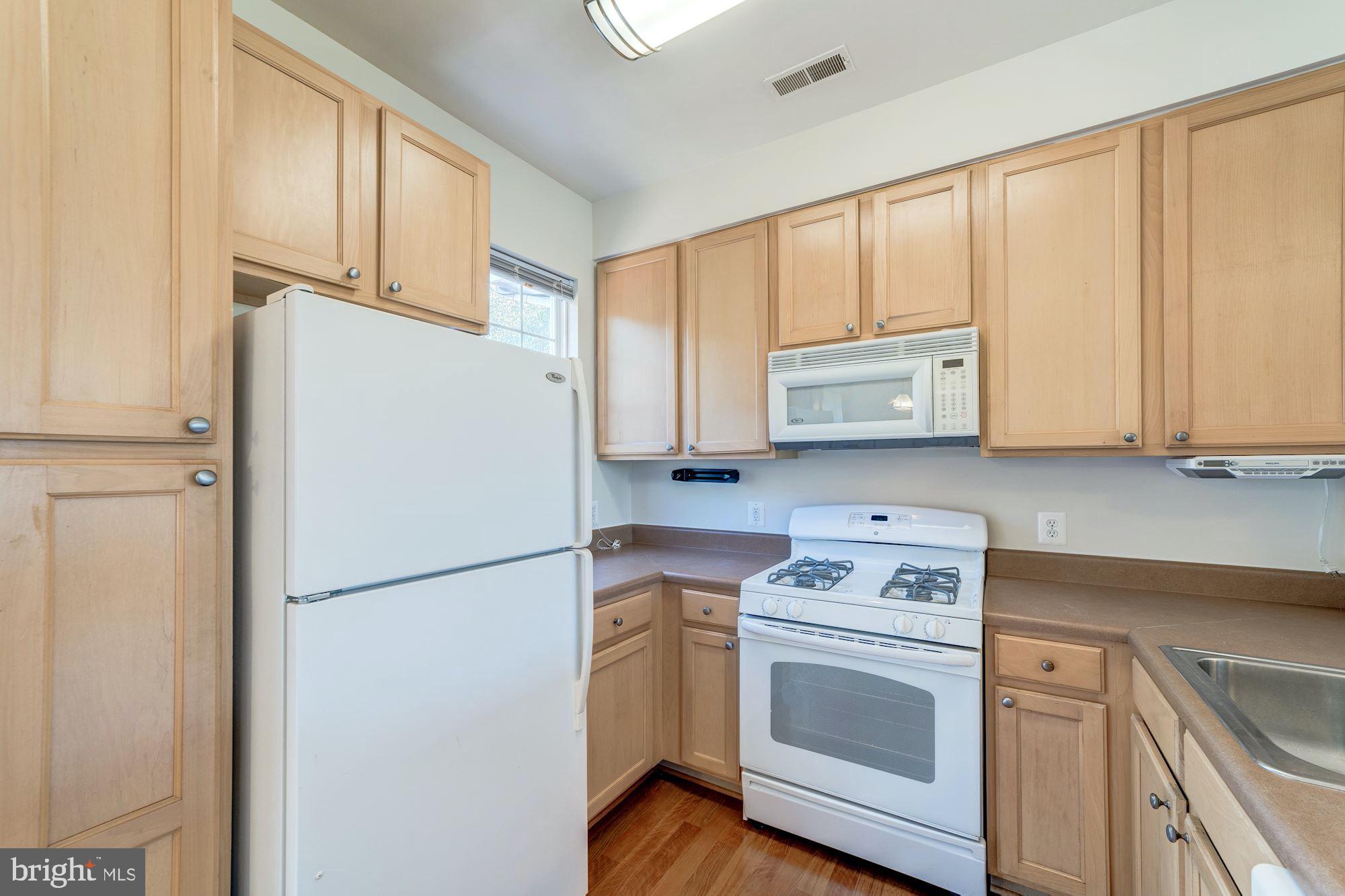 PARKSIDE AT DULLES - Residential Lease