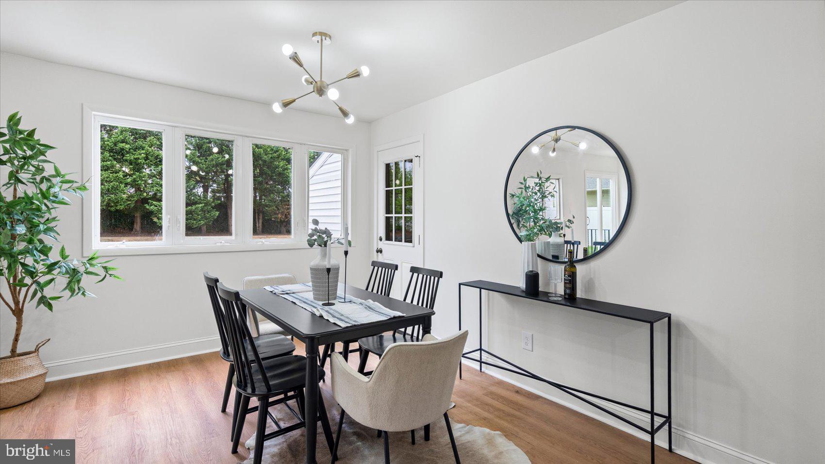 SOUTHGATE - Residential