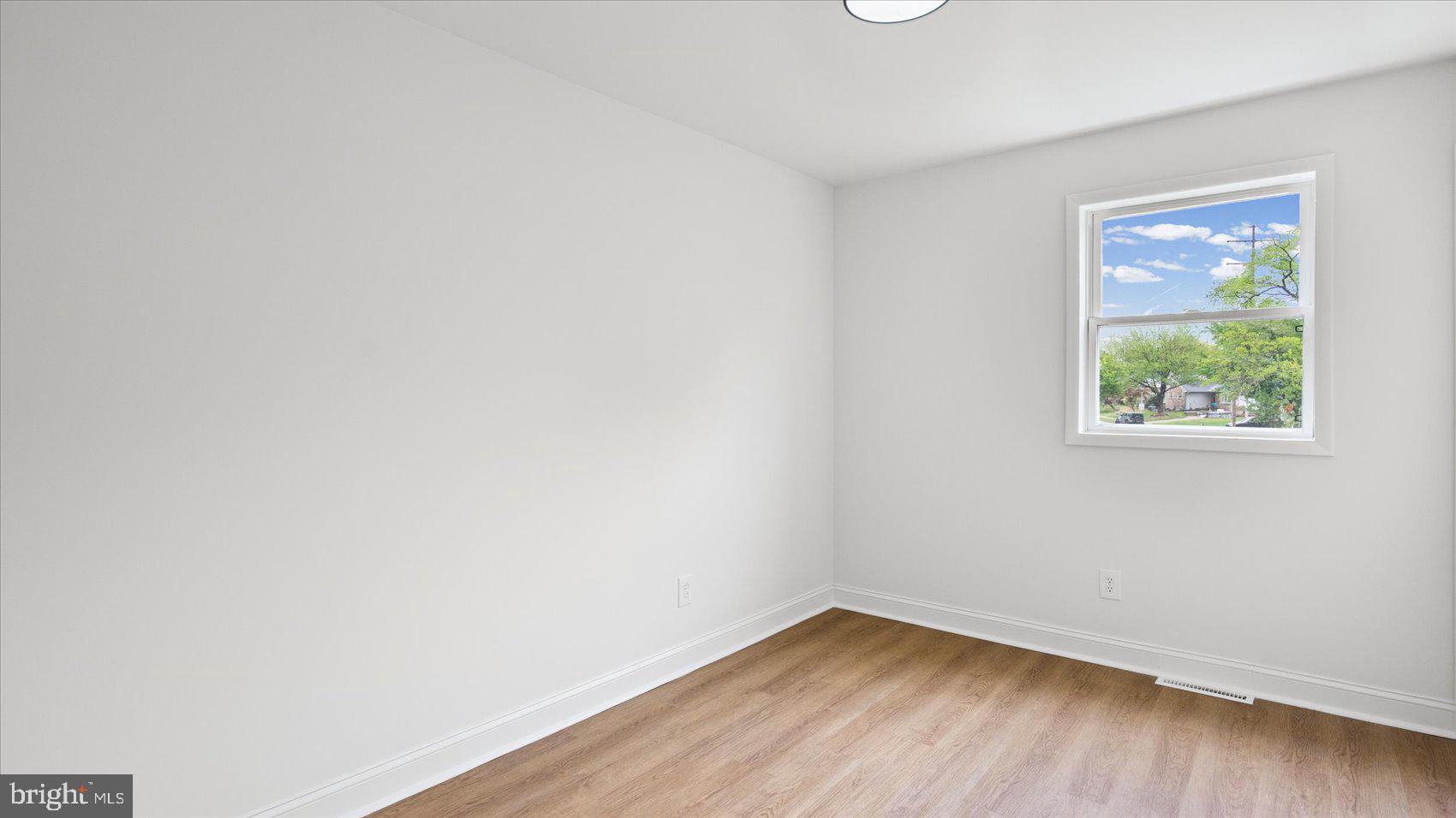 SOUTHGATE - Residential