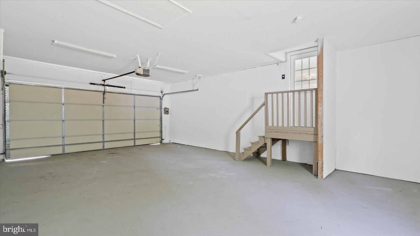SOUTHGATE - Residential