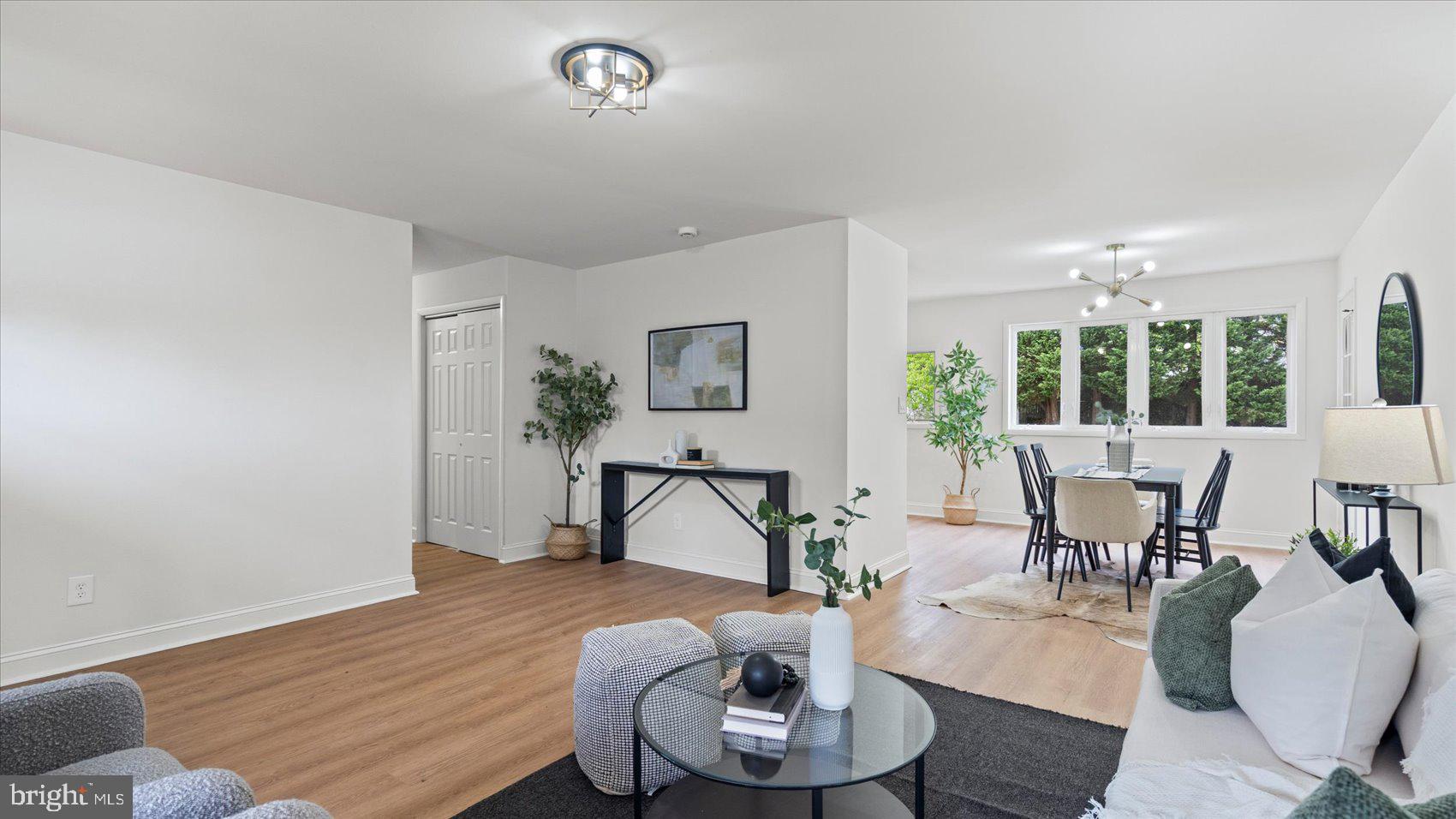 SOUTHGATE - Residential