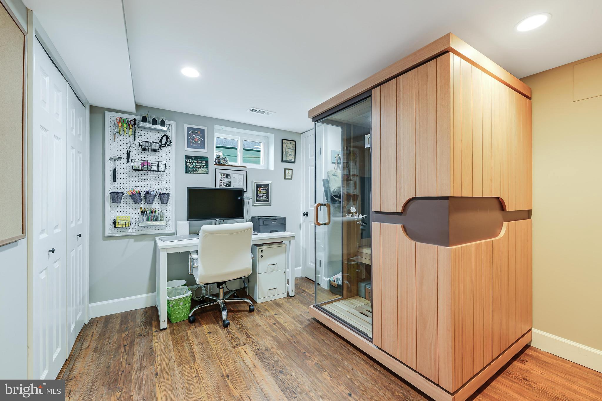 WEST LEWINSVILLE HEIGHTS - Residential