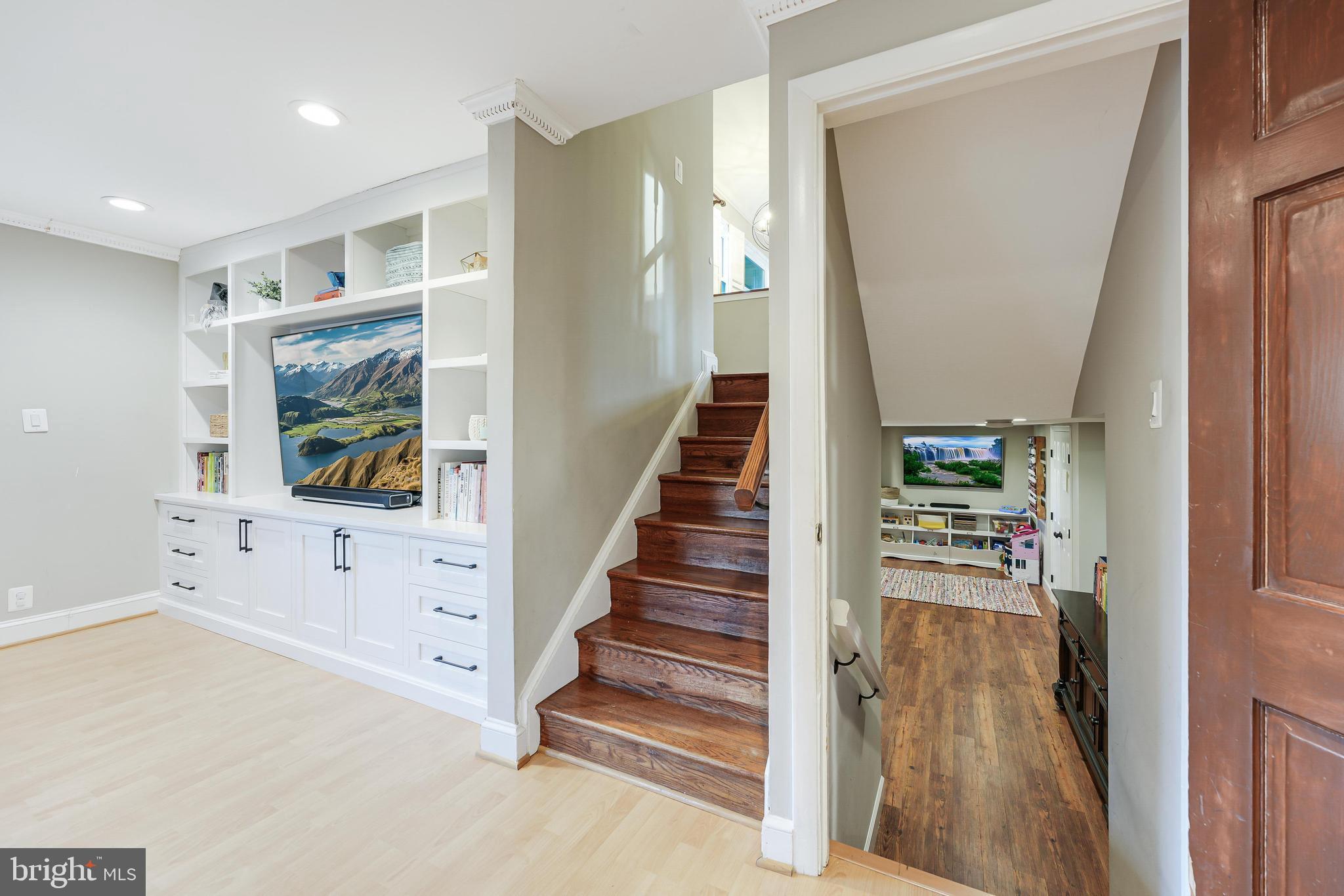 WEST LEWINSVILLE HEIGHTS - Residential