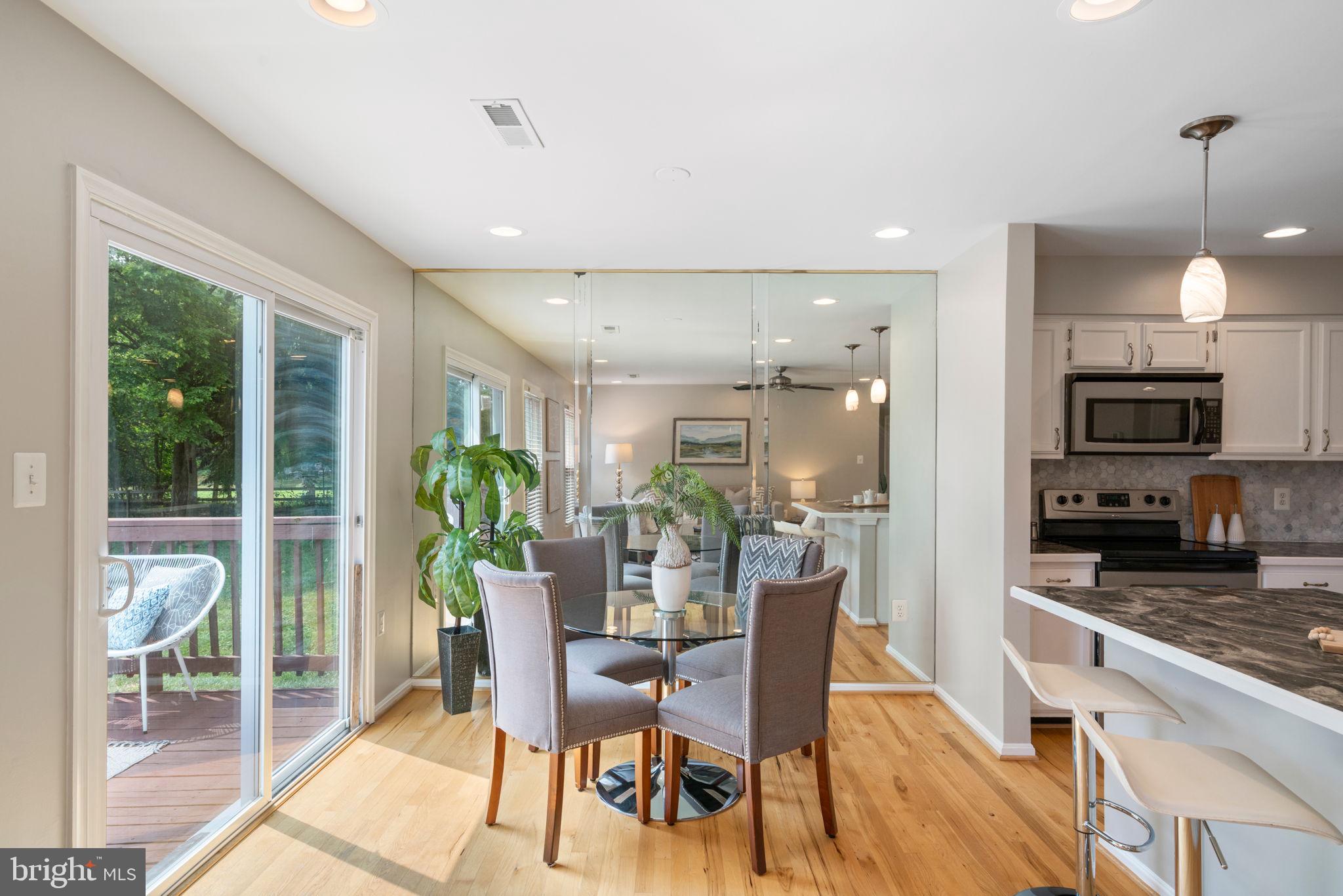 LAKEVIEW ESTATES - Residential