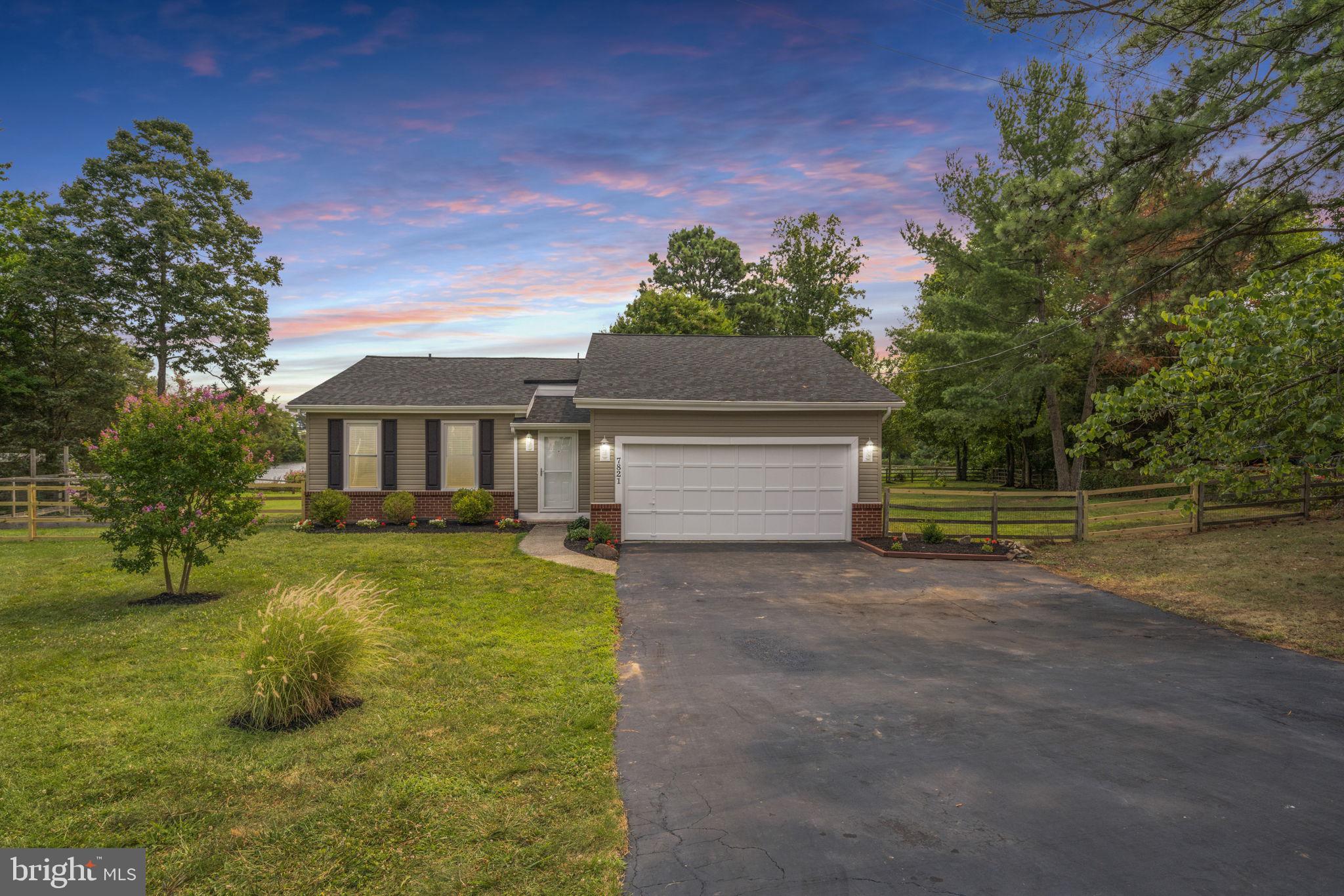 LAKEVIEW ESTATES - Residential