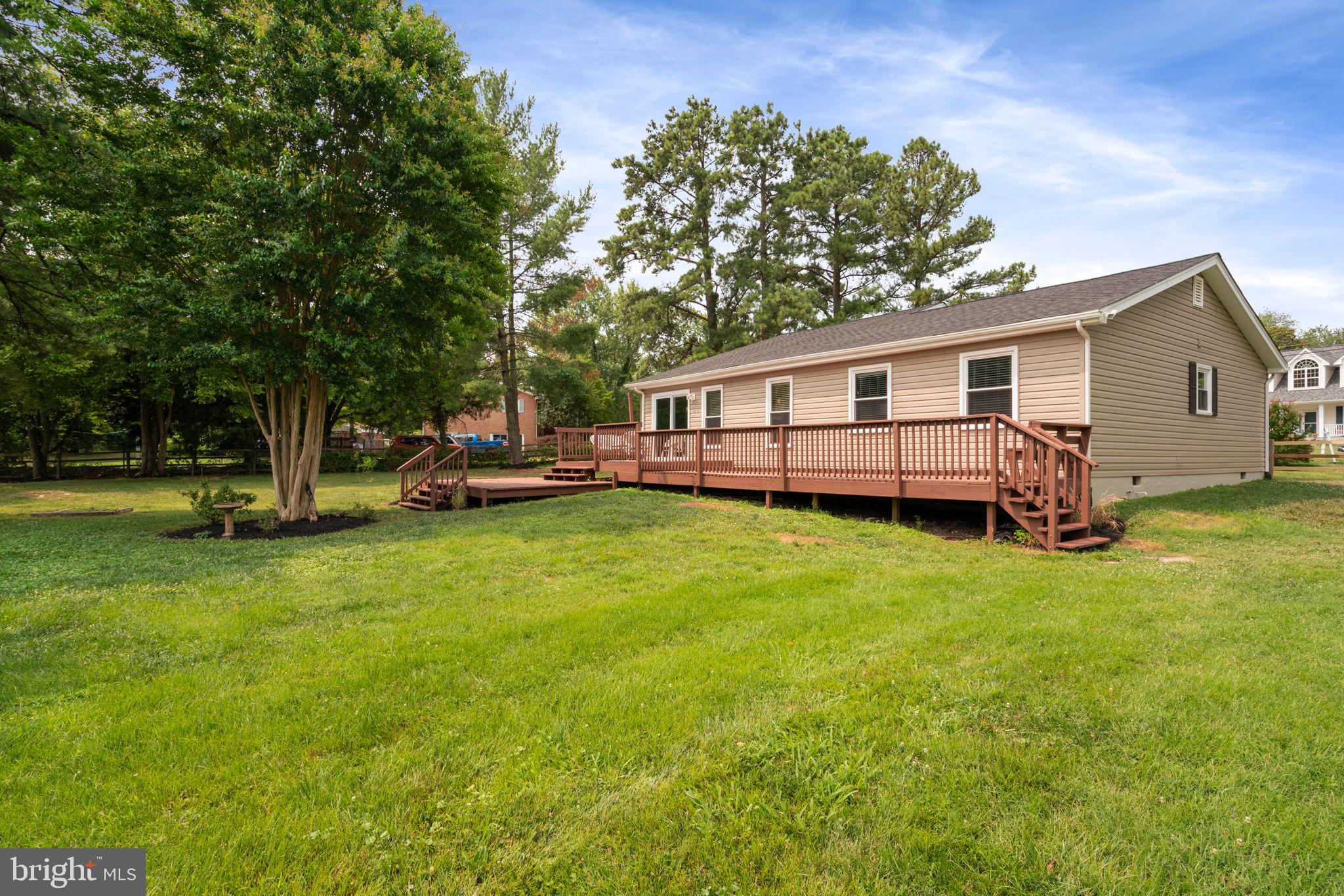 LAKEVIEW ESTATES - Residential