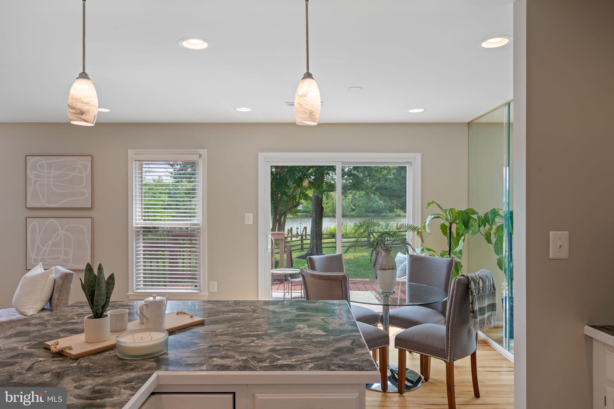 LAKEVIEW ESTATES - Residential