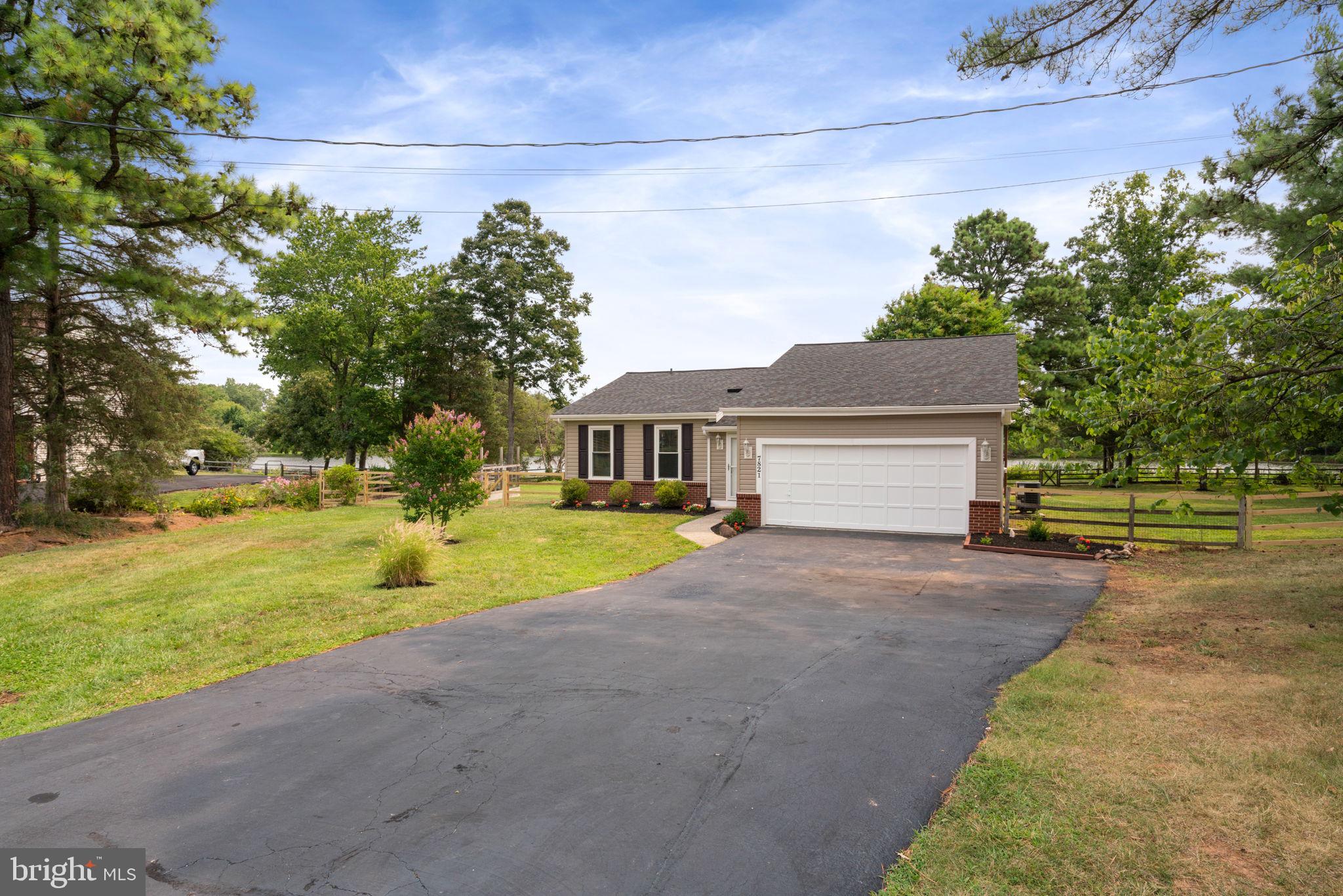 LAKEVIEW ESTATES - Residential