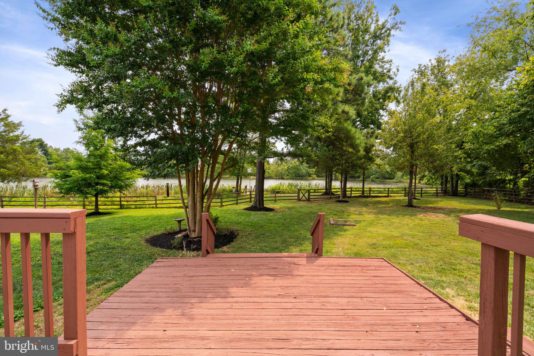 LAKEVIEW ESTATES - Residential