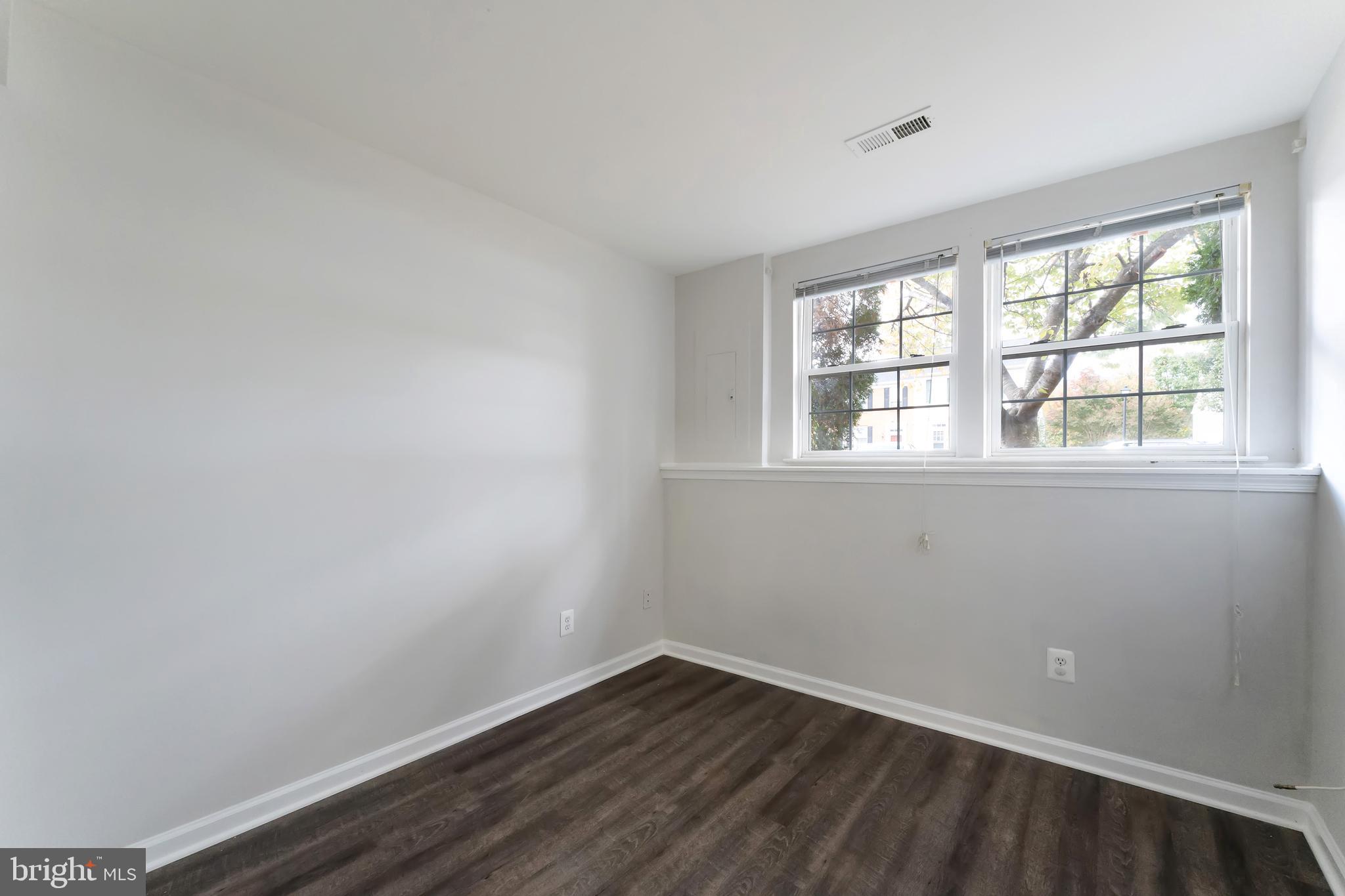 ROCKHILL CENTER ESTATES - Residential