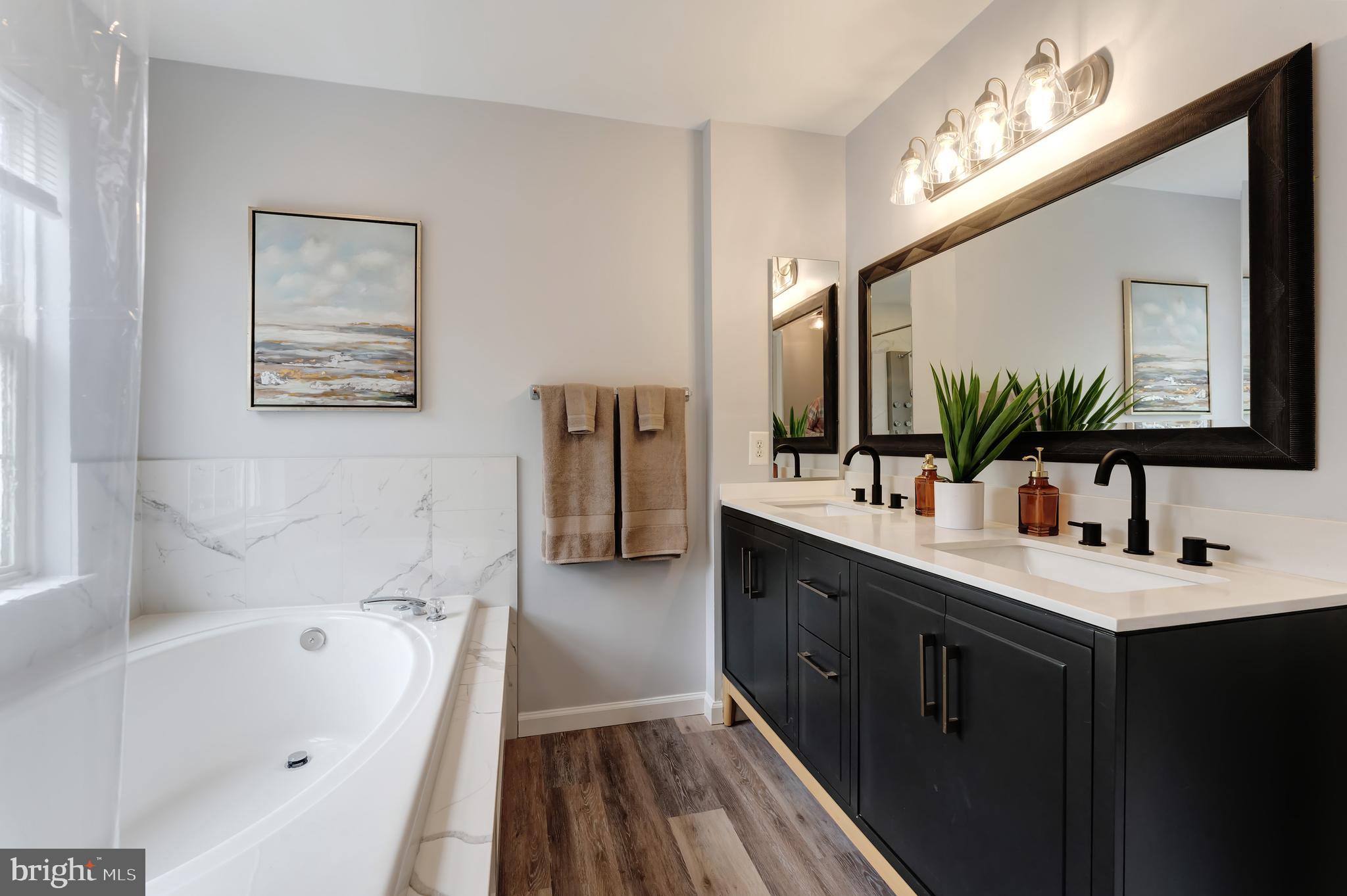 ROCKHILL CENTER ESTATES - Residential