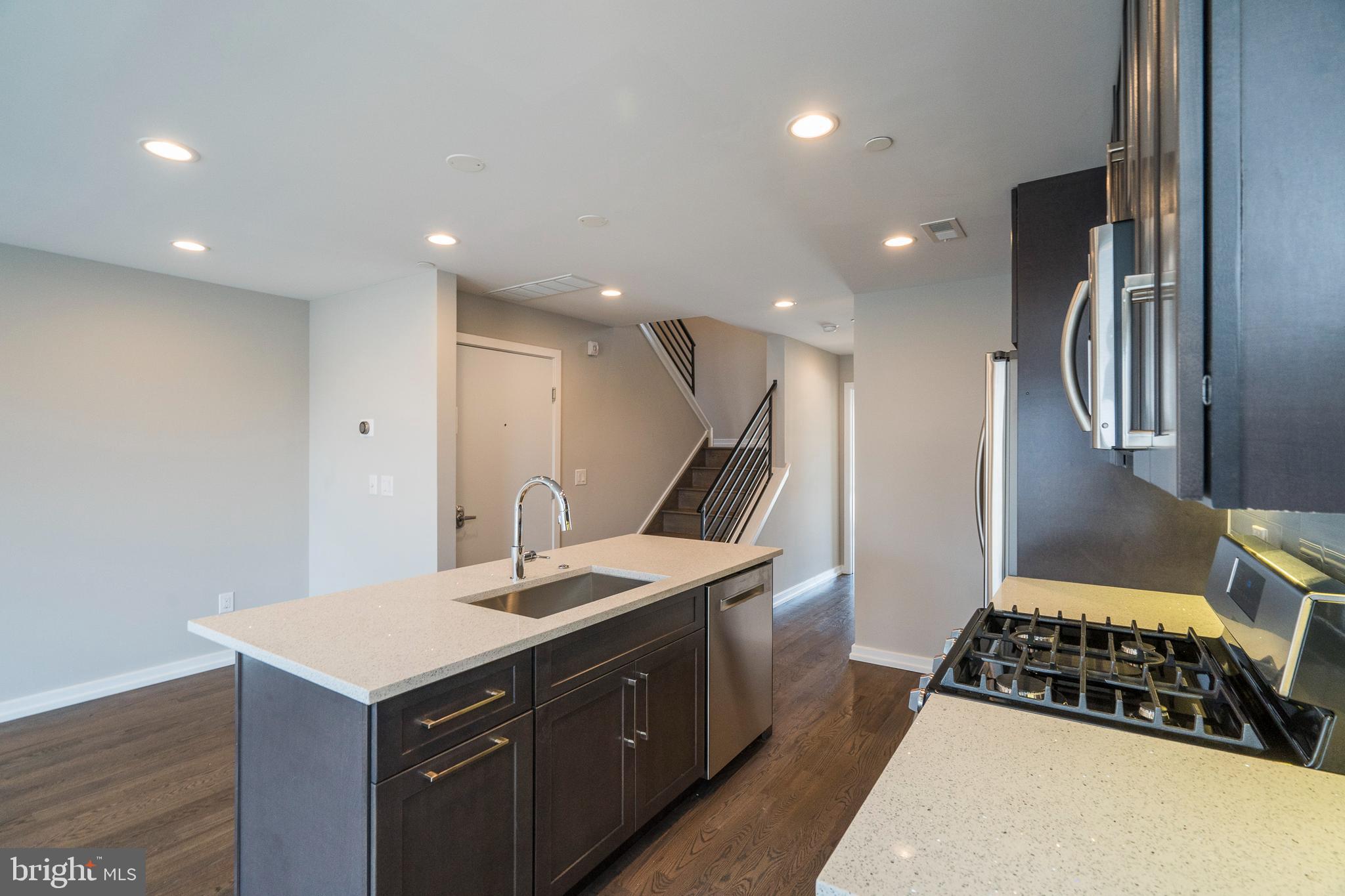 GRADUATE HOSPITAL - Residential Lease