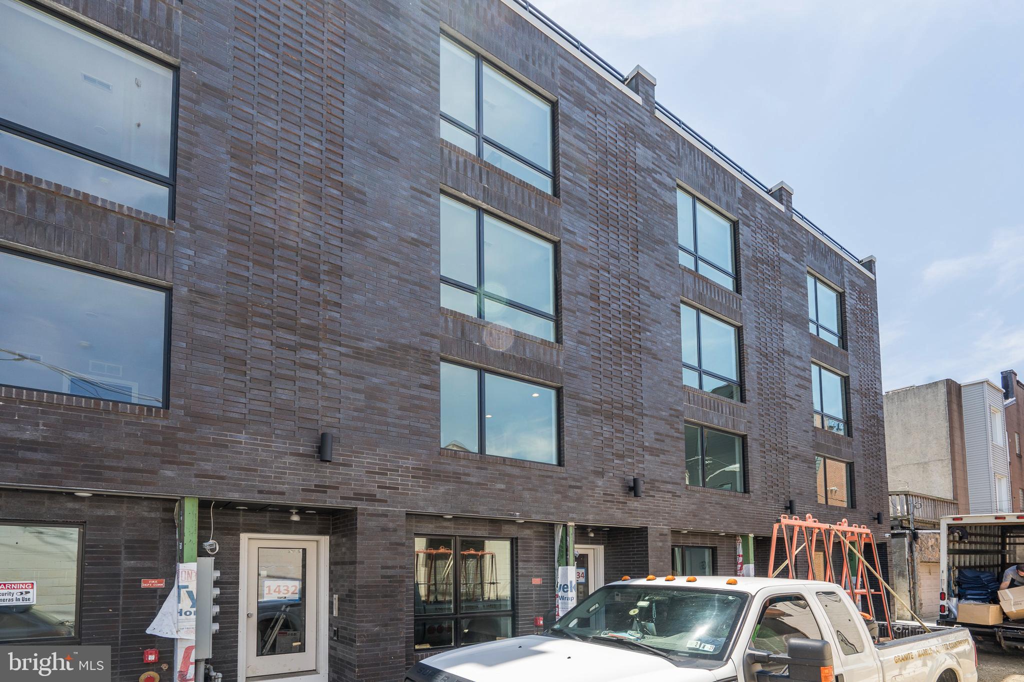 GRADUATE HOSPITAL - Residential Lease