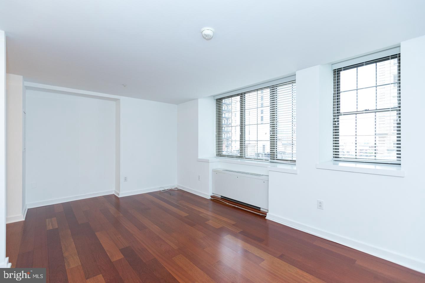 RITTENHOUSE SQUARE - Residential Lease