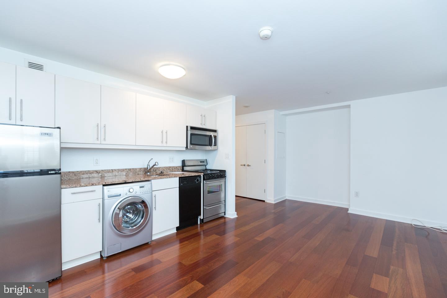 RITTENHOUSE SQUARE - Residential Lease